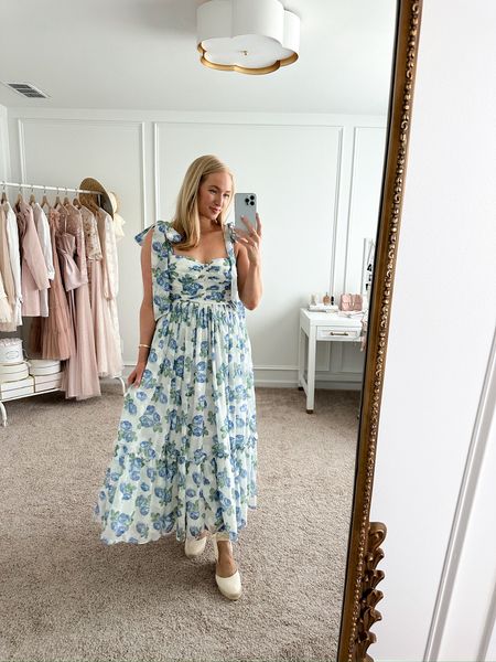 This Petal & Pup midi dress would be a beautiful wedding guest option! Wearing size medium. Use my code STRAWBERRY20 for 20% off! Spring dresses // summer dresses // event dresses // wedding guest dresses // shower dresses // Mother’s Day dresses // Kentucky Derby dresses // garden party dresses //petal&pup dresses // LTKfashion 

#LTKSeasonal #LTKstyletip #LTKwedding