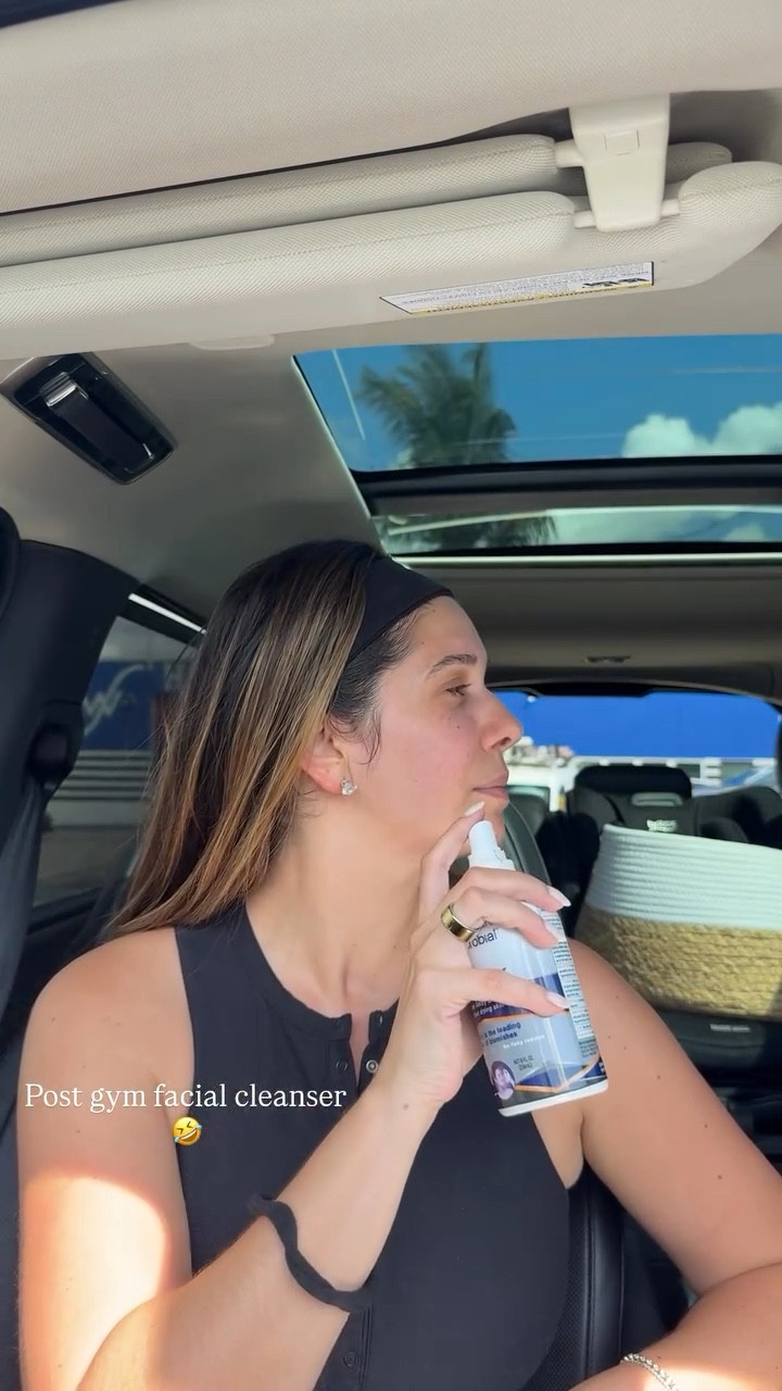 Post gym facial cleanser 
🤣