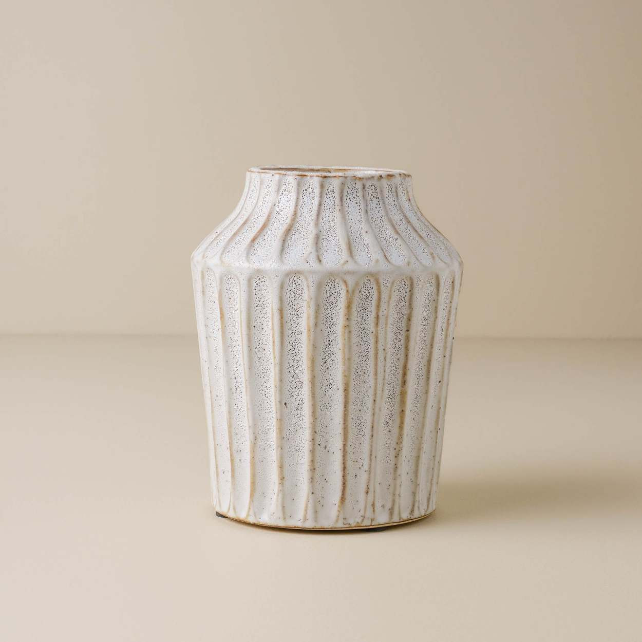 Reagan Ribbed White Vase | Magnolia