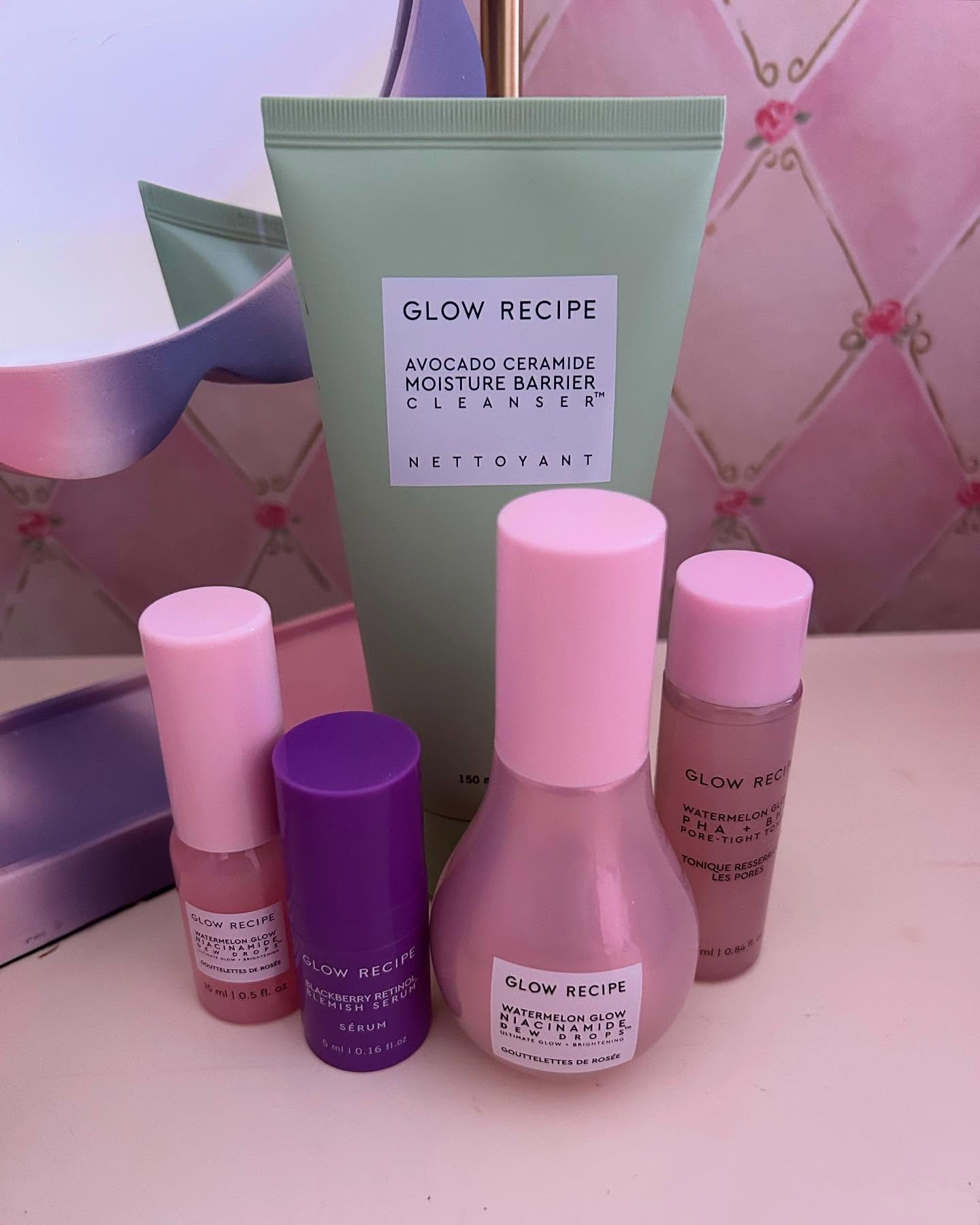 @glowrecipe 🌸🫶🏻🩷

Glow recipe has been one of my favorite skincare brands since 2020, when I first joined the skincare community 🥹 here are some of the glow recipe products I have in my collection at the moment!

Avocado ceramide cleanser 🥑

Blackberry retinol 💜

Watermelon dew drops and toner 🍉

*dew drops were PR a little while back 🫶🏻*

What are your glow recipe favorites? Let me know! 💖

#glowrecipe #glowrecipewatermelon #preppy #glowingskin #cleanser #dewdrops #skincaretoner #tonerskincare #ski̇ncareproducts #skincareproductreview #luxuryskincareproducts #luxuryskincarebrand #sephorafinds #skincareatsephora

#LTKStyleTip #LTKBeauty #LTKSpringSale