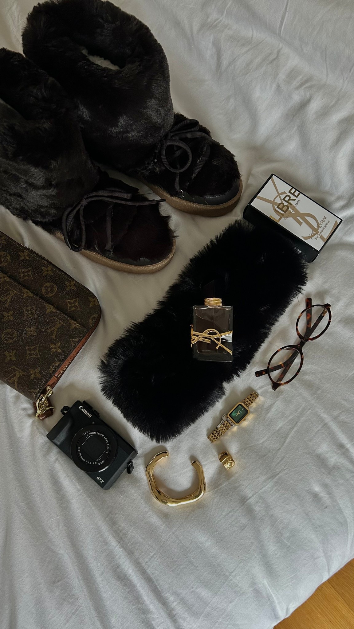 Switzerland Essentials 

#LTKcanada #LTKFashionMonth #LTKtravel