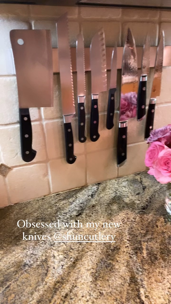 The BEST Knives & Knife Bar ✨🔪 on sale  

#LTKhome #LTKGiftGuide #LTKsalealert