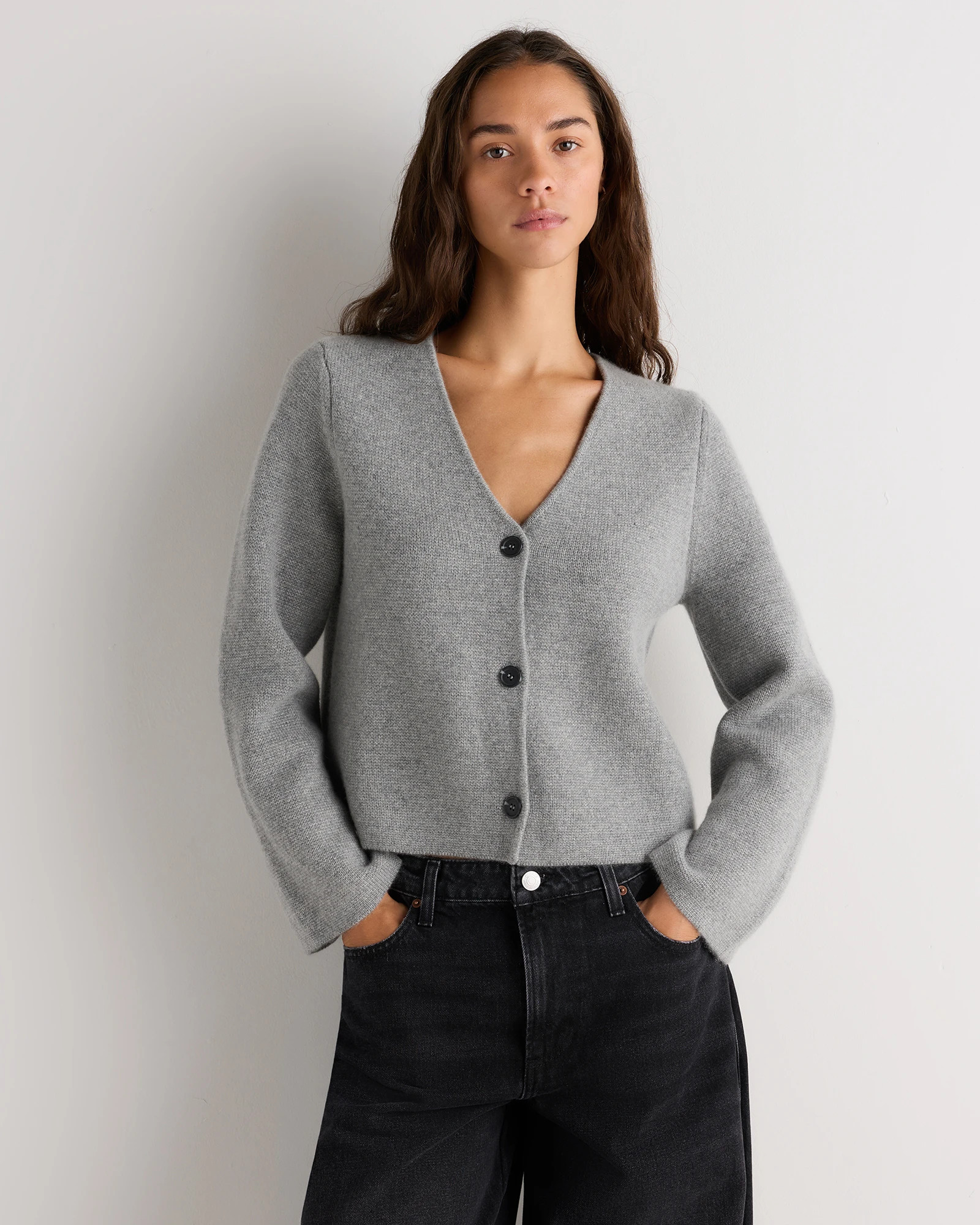 Mongolian Cashmere Structured V-Neck Cardigan | Quince