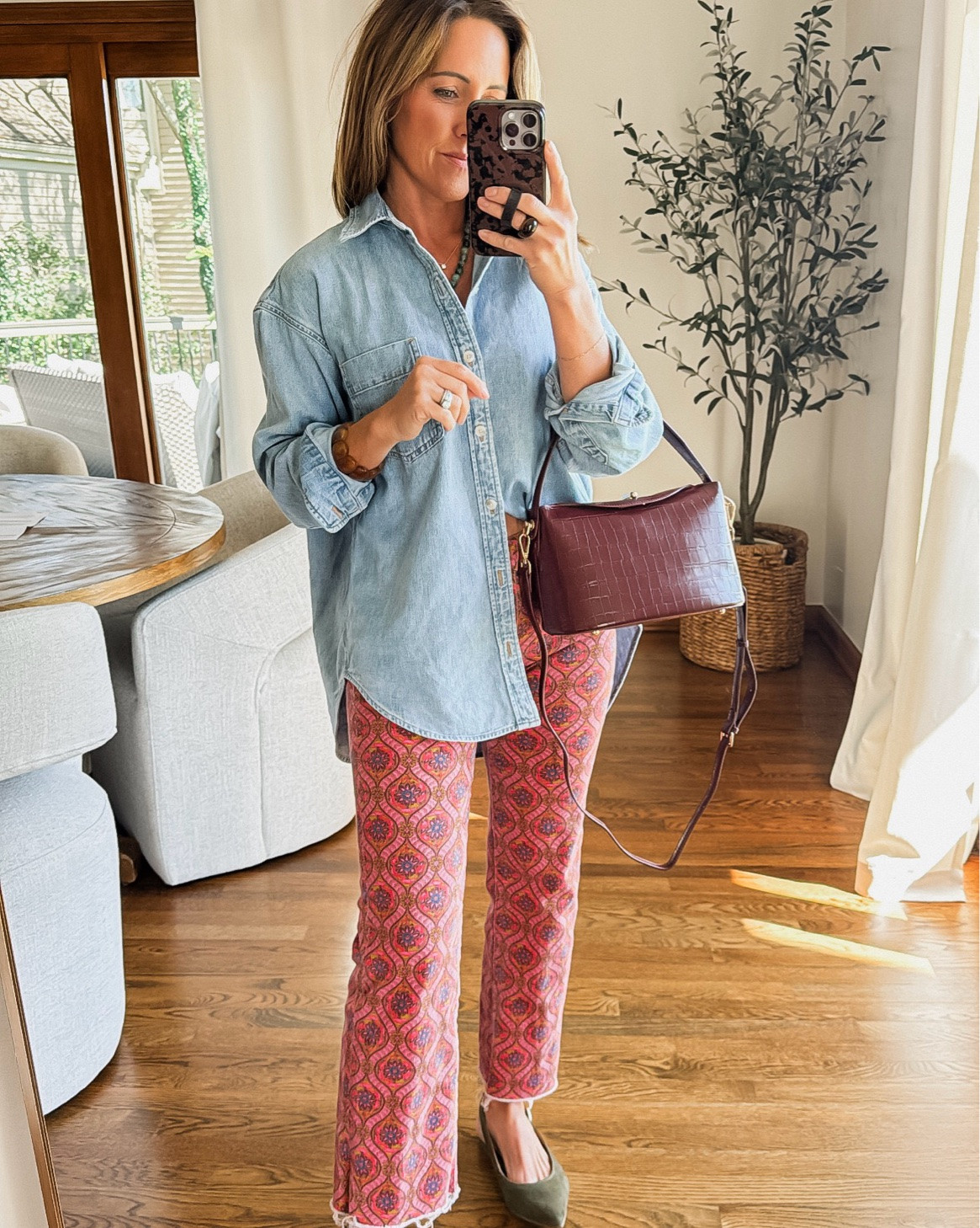 Today’s throw on and race out the door look! But the jeans make this full of fun and color!
I cut a few inches off. Jeans true size 25
XS denim shirt 
Flats tts