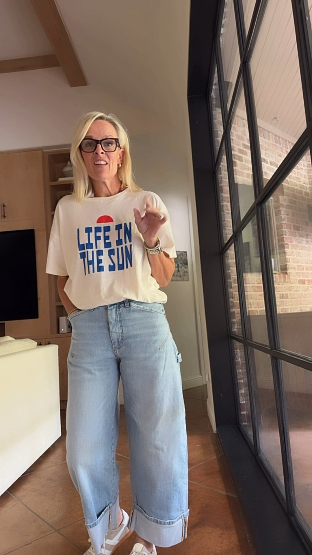 Have the Anthropologie fan favorite denim a try and now love them. Grabbed in a few washes 

•• I chose to size down one size in these and glad that I did 

￼

#LTKdayinmylife #LTKOver40 #LTKmomlife