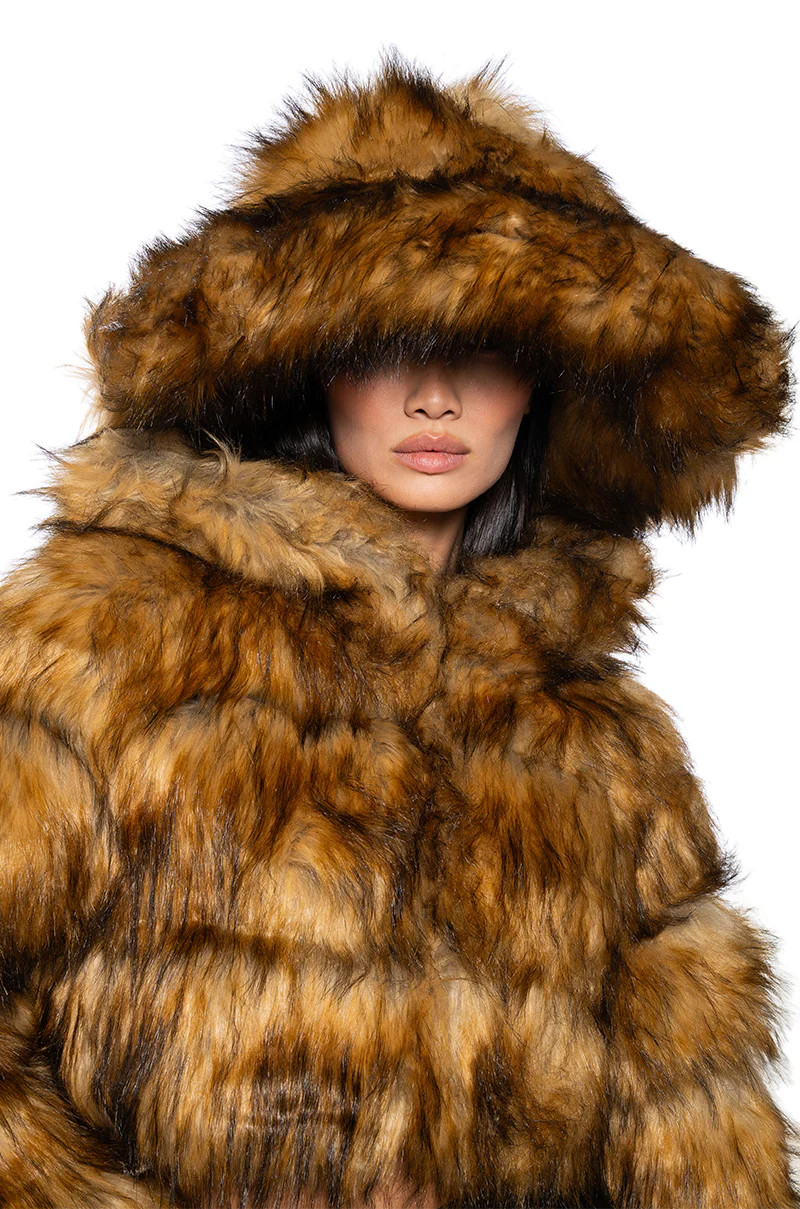 GRACELLE OVERSIZED FAUX FUR BUCKET HAT IN BROWN | AKIRA
