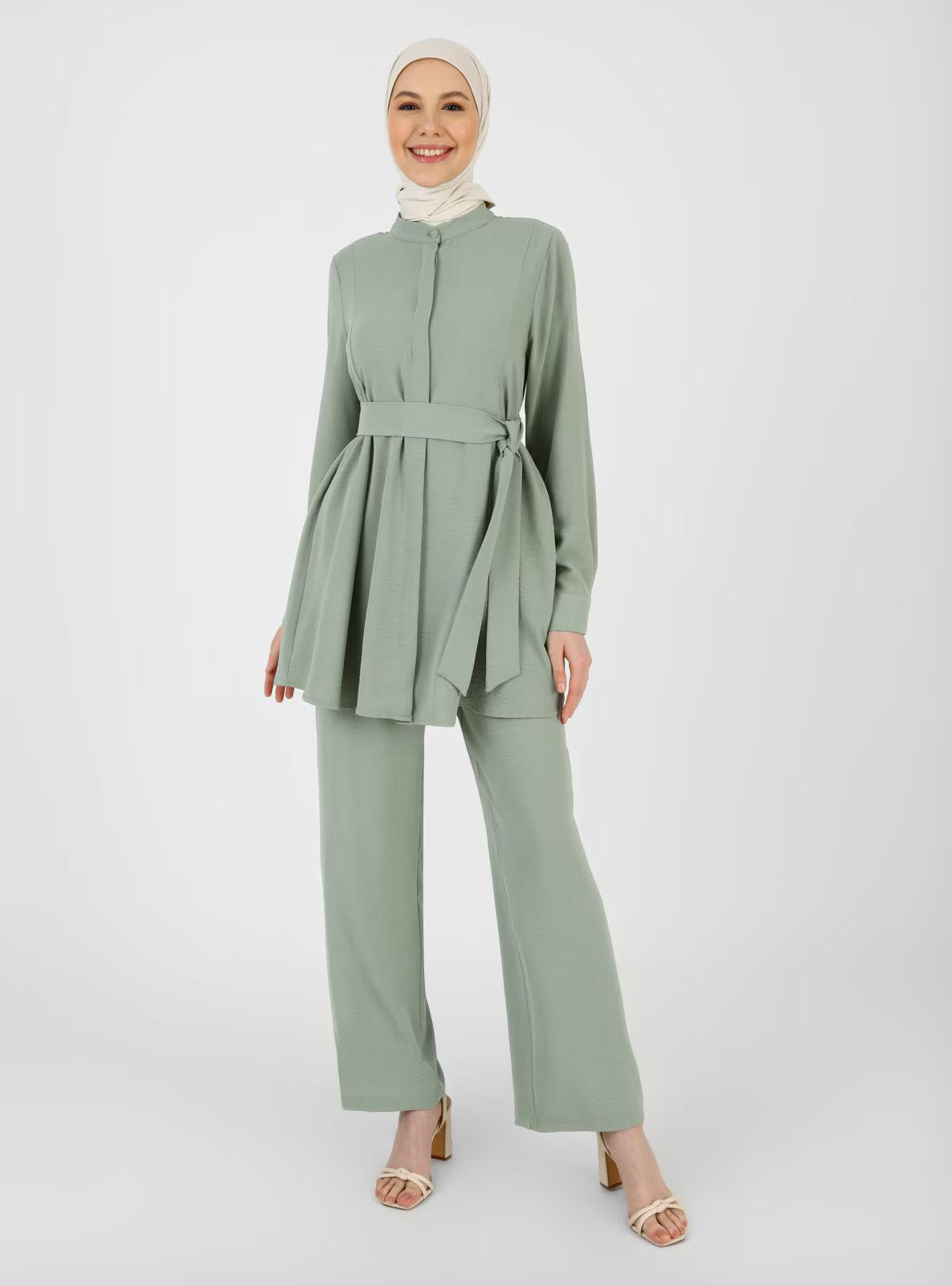 Green Almon - Unlined - Crew neck - Suit | Modanisa (US)