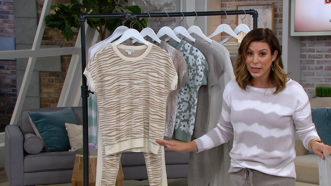 Barefoot Dreams CozyChic Ultra Lite Rib Trim Jogger | QVC