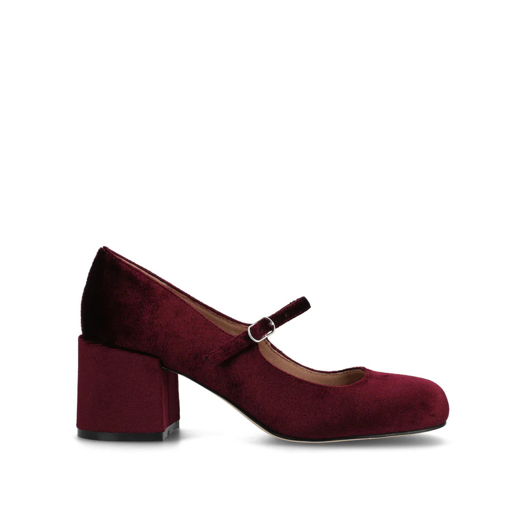 OKENNA MARY JANE PUMP HEELS | Journee Collection