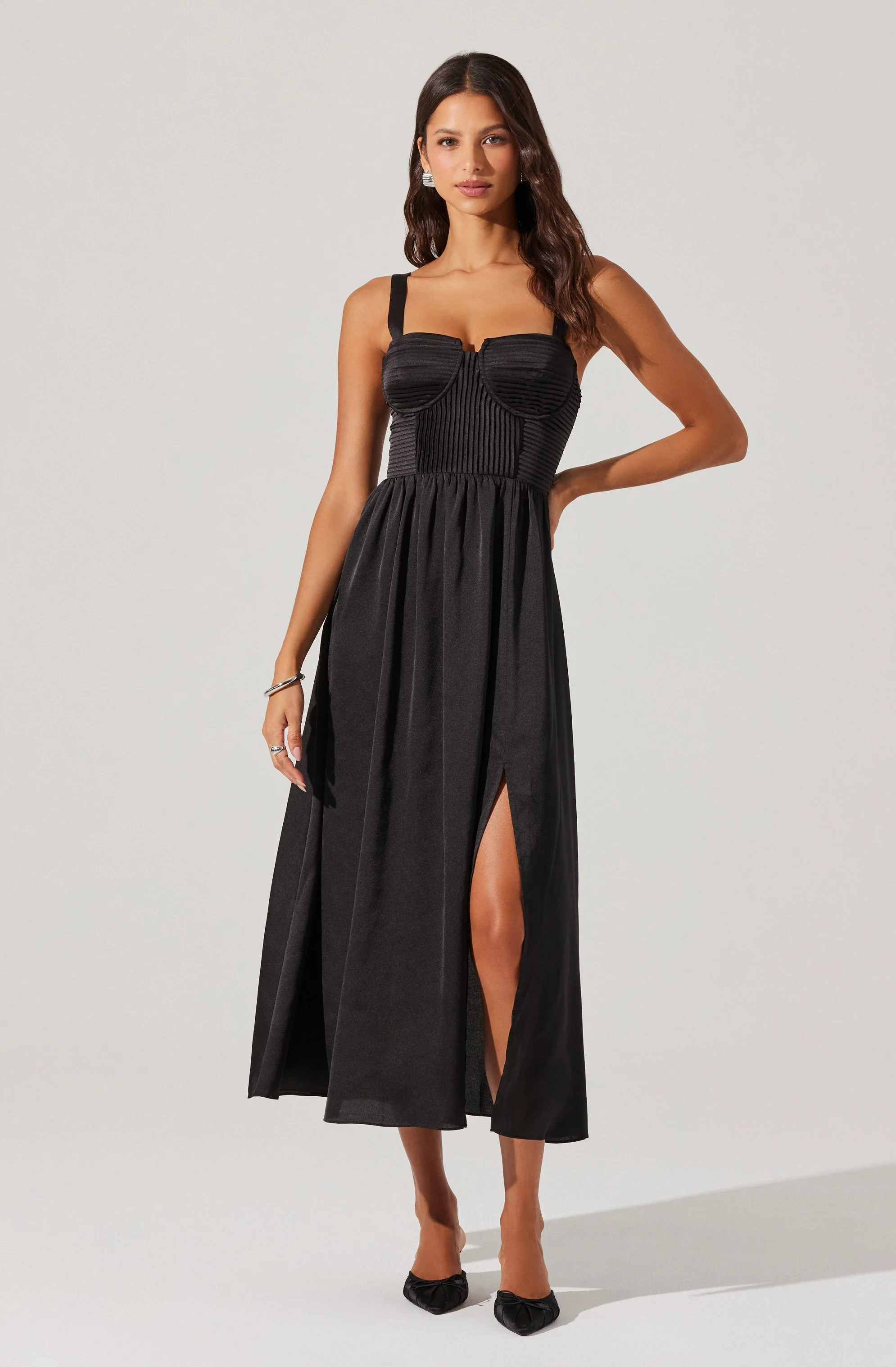 Pleated Bustier Midi Dress - Black / XS | ASTR The Label (US)