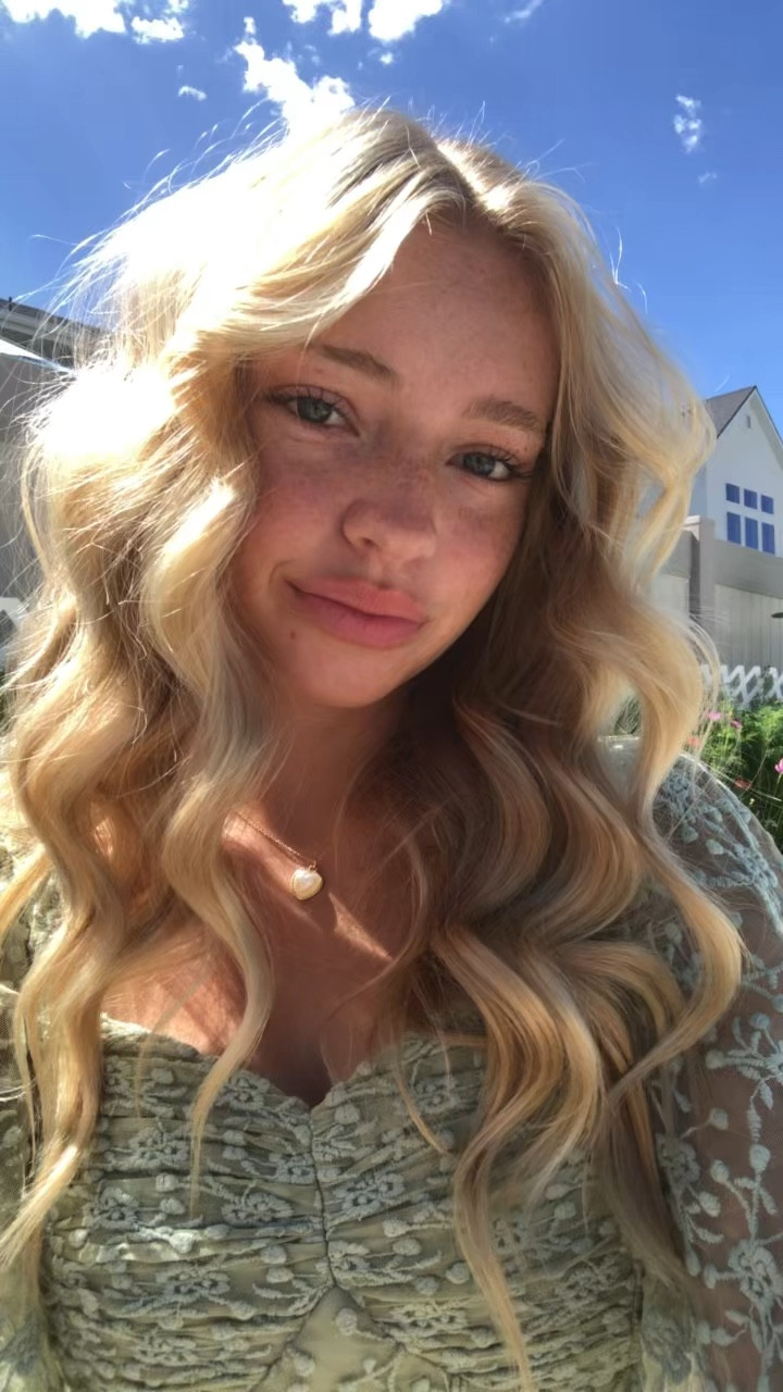 My favorite fairytale dress! The love is everything and the ties in the back provide a perfect fit!!


#LTKStyleTip #LTKWedding #LTKSaleAlert