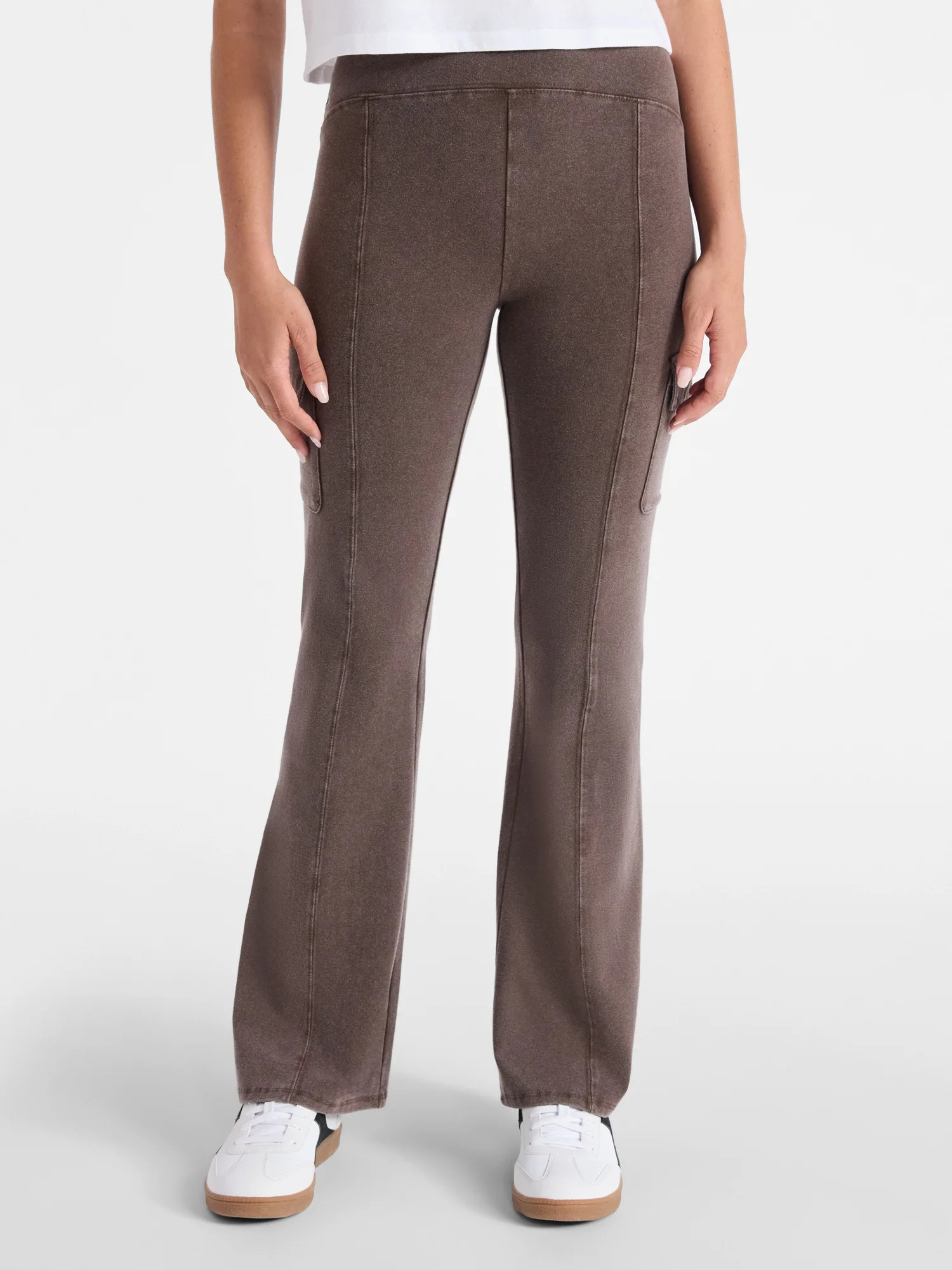 No Boundaries Mineral Wash Cargo Flare Pants, 31'' Inseam, Women's | Walmart (US)