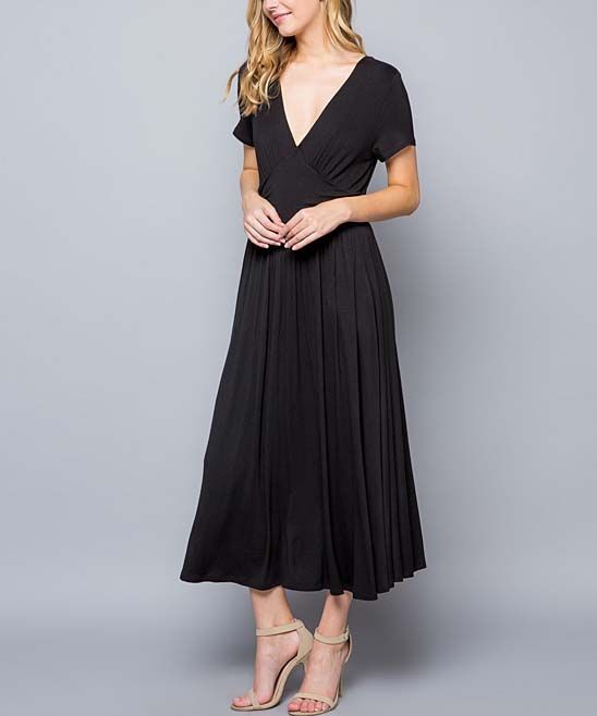 Black Pleated V-Neck Midi Dress - Women | Zulily