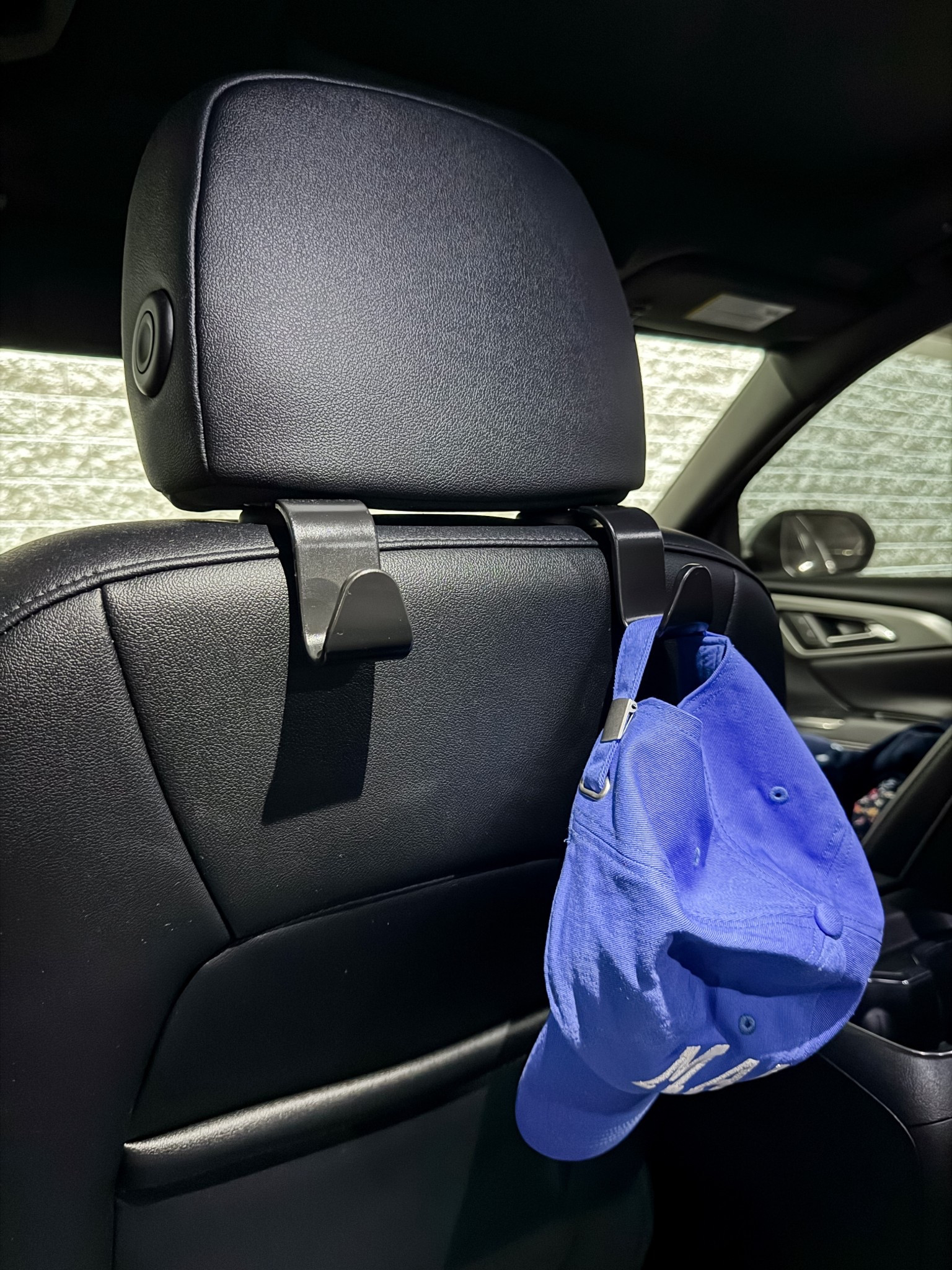 Car hooks ✨

#LTKFamily #LTKItBag #LTKTravel