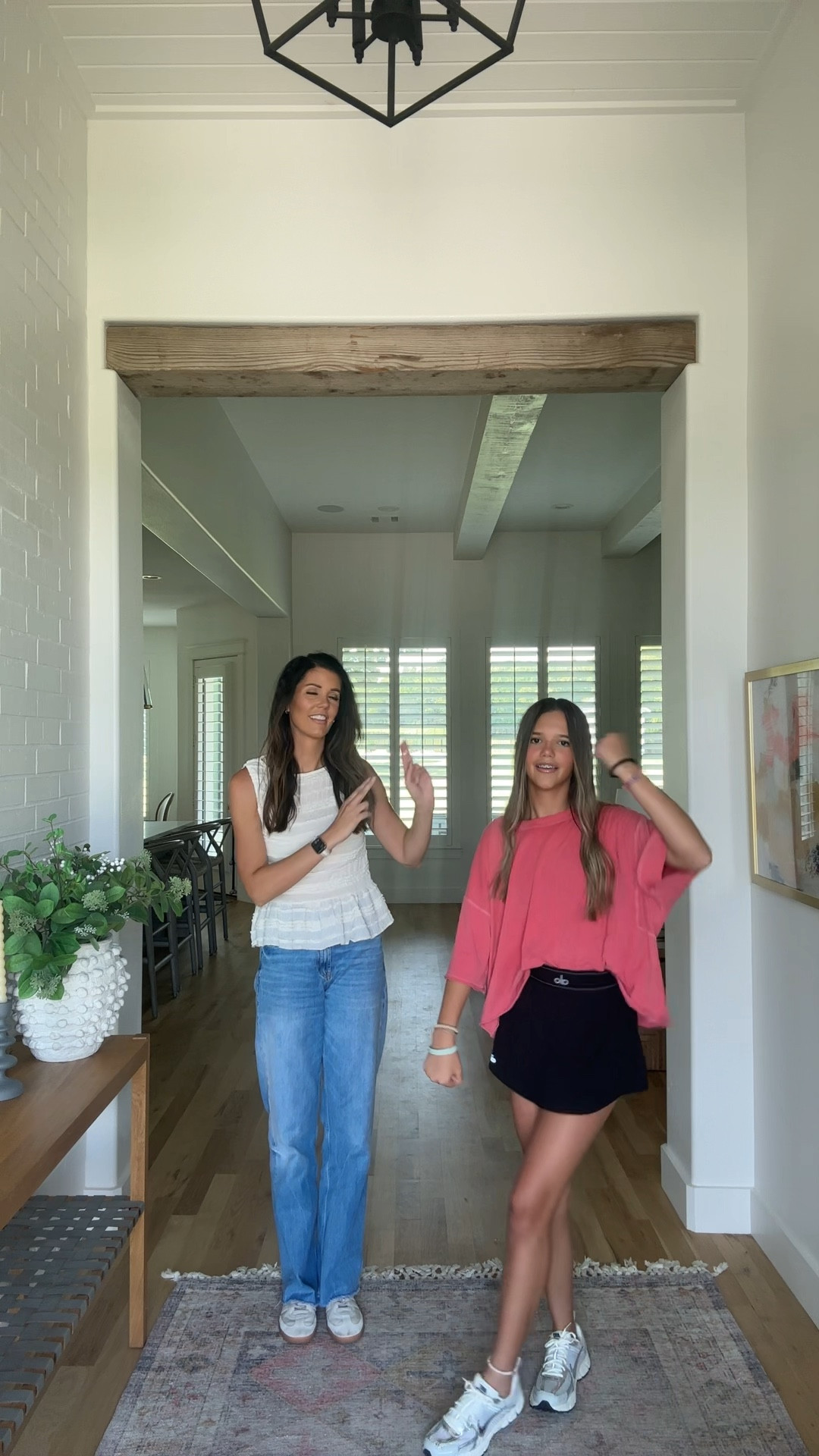 Thursday fit of the day 

#LTKFindsUnder100 #LTKStyleTip #LTKFamily