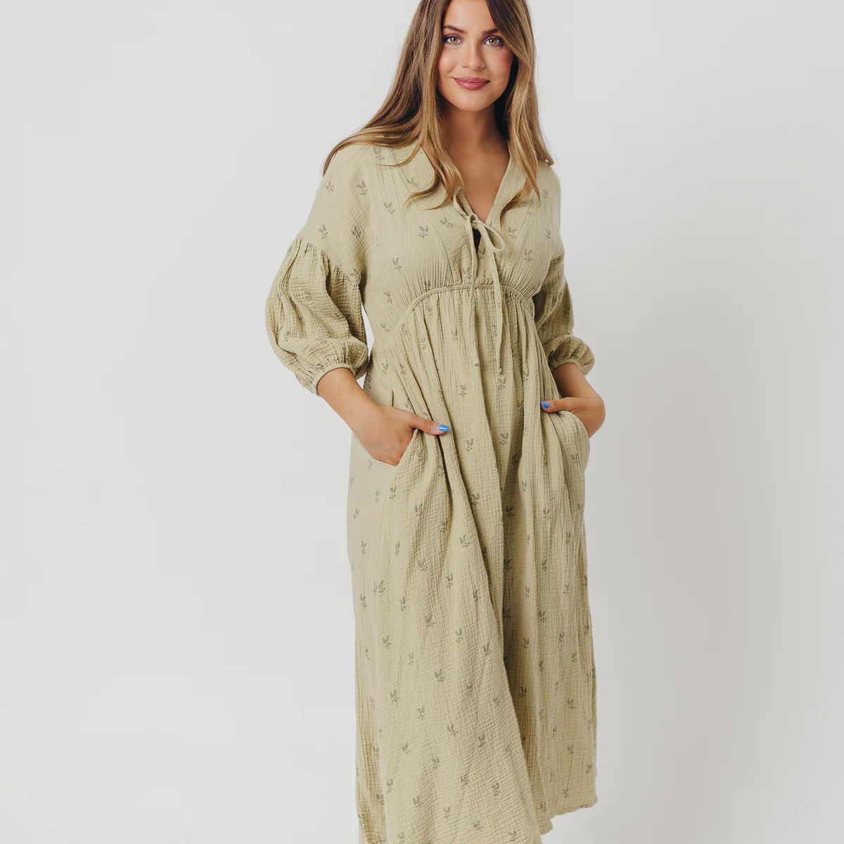 Hunter 100% Cotton Gauze Midi Dress in Thyme/Sage Foliage - Bump Frien | Worth Collective