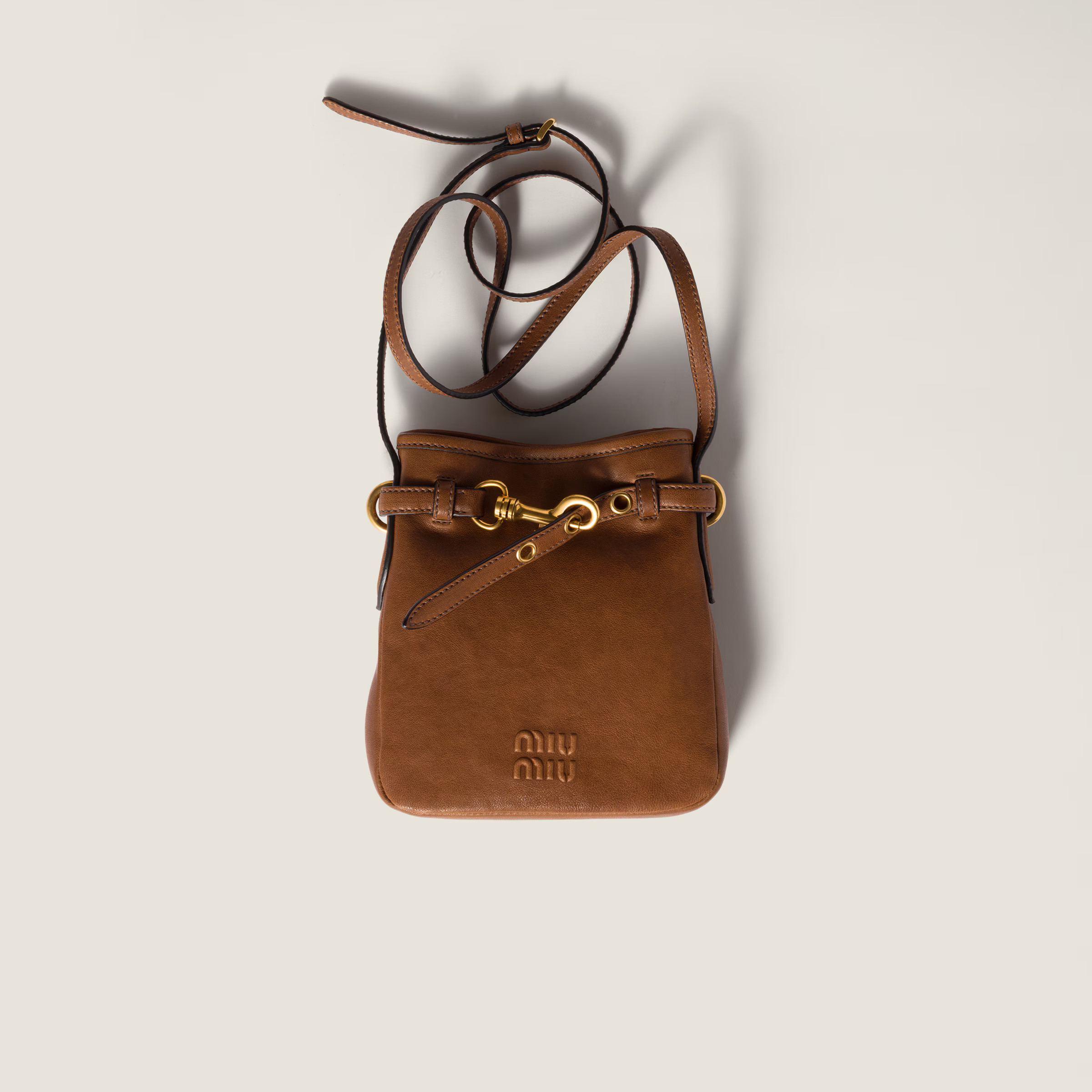 Oak Nappa Leather Pouch | Miu Miu | Miu Miu US