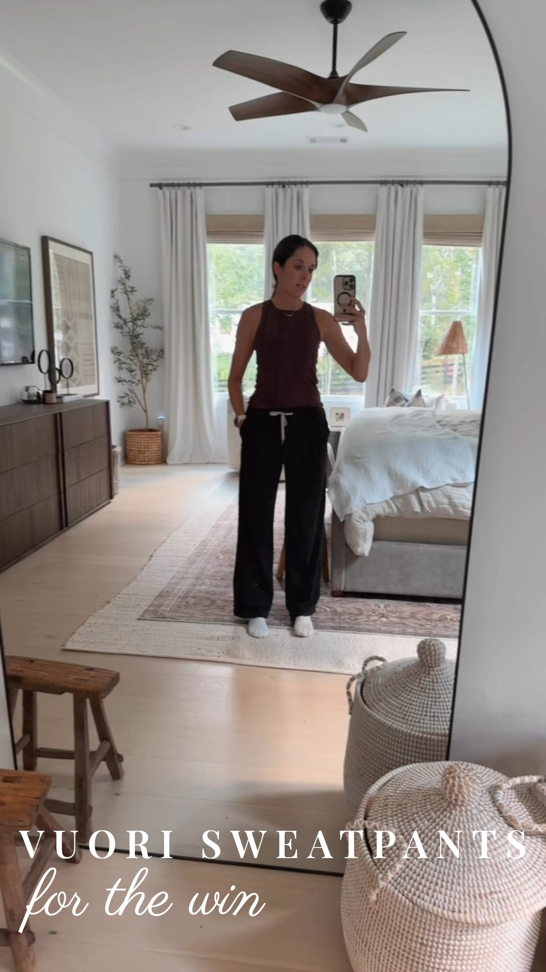 My favorite Vuori sweatpants! ✨ Good for lounging or going out! 🤍 These run TTS, I am in a small!!

#LTKTravel #LTKFindsUnder100 #LTKActive