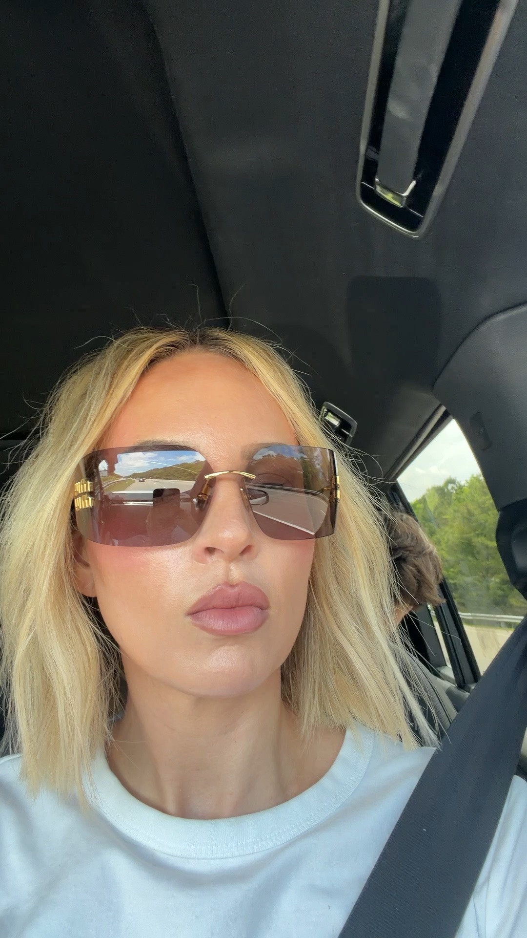 Haven’t worn these cuties in a while! I love the 90s vibes. It’s Paris Hilton and Nicole Ritchie on the simple life. 😅￼

#LTKMothersDay #LTKdayinmylife #LTKootd