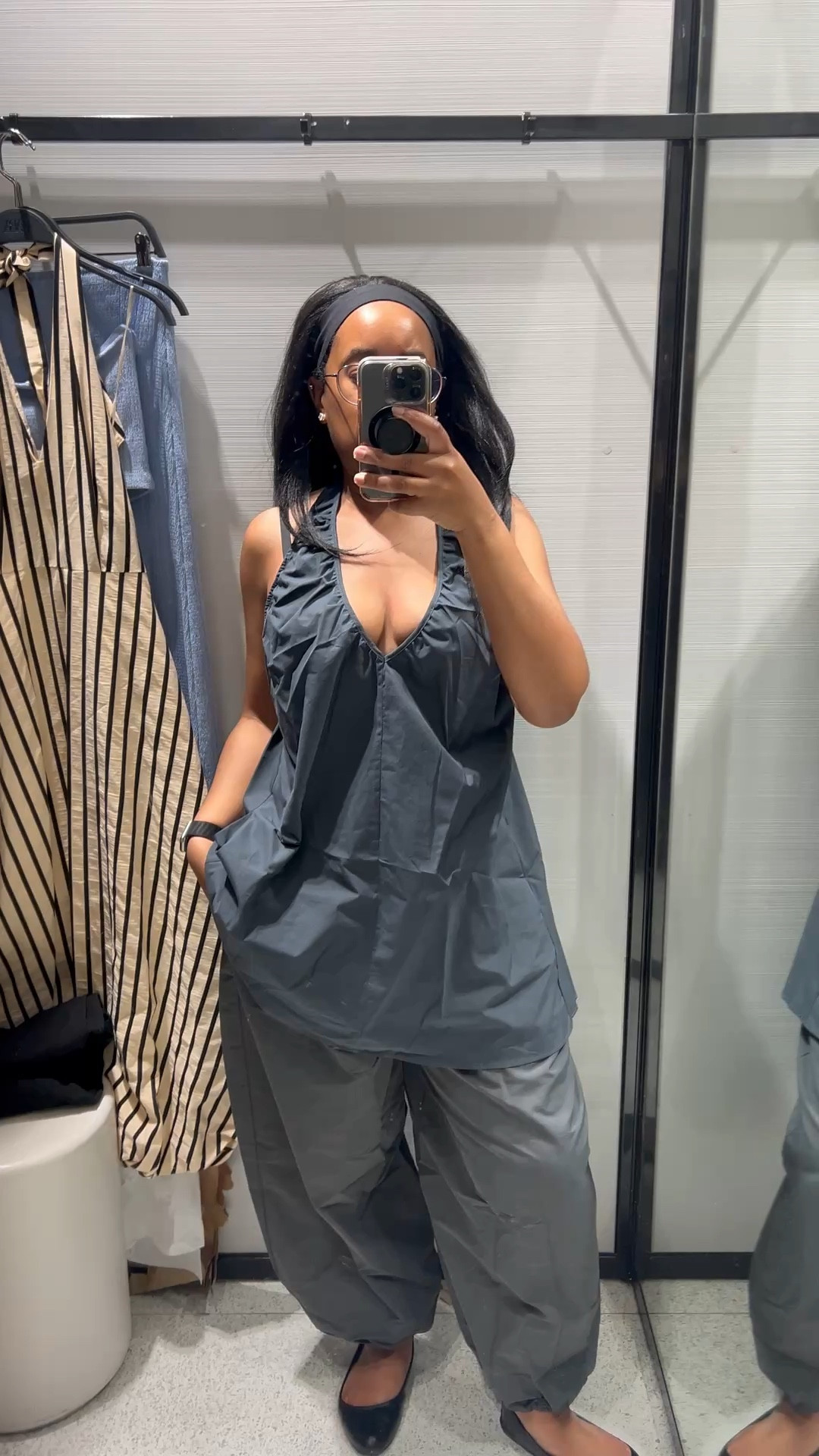 Mini Halter Ruched Dress (small)
Nylon Balloon Pants (small)