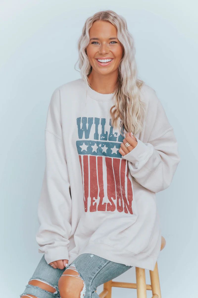 Willie Nelson Stars Thrifted Sweatshirt | Apricot Lane Boutique