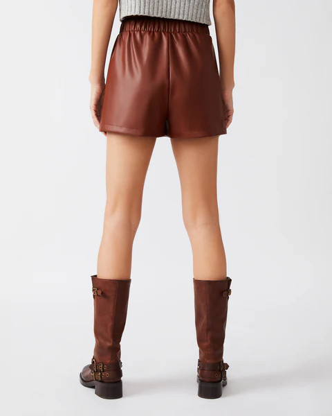 FAUX THE RECORD SHORT COGNAC | Steve Madden (US)