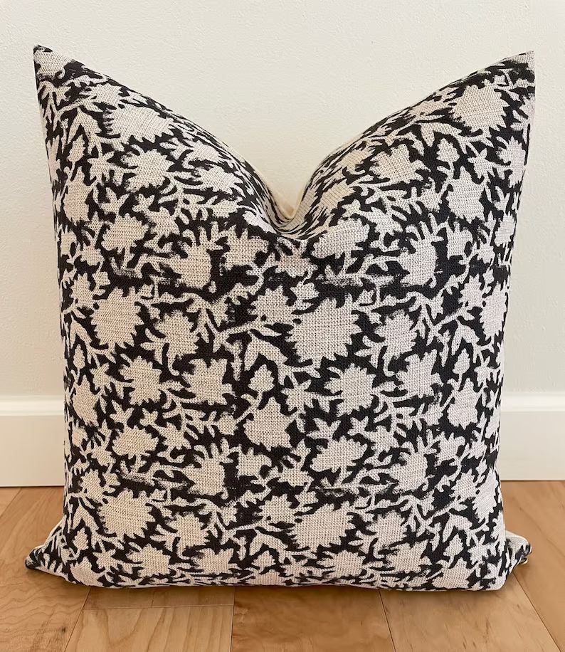 Modern pillow cover | Throw pillow | decorative pillow | accent pillow | farmhouse pillow | boho ... | Etsy (US)