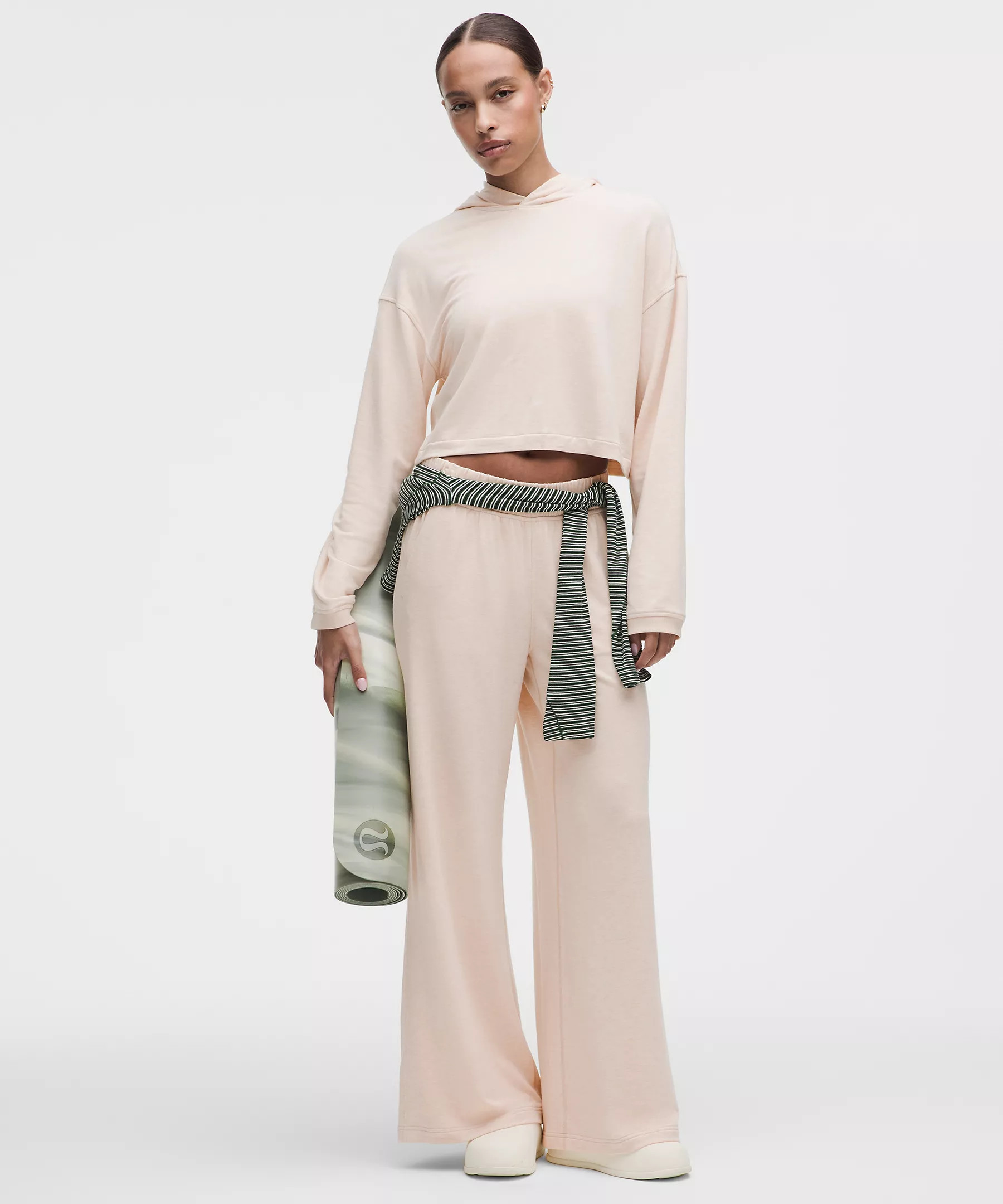 BeCalm Mid-Rise Wide-Leg Pant | Lululemon (US)