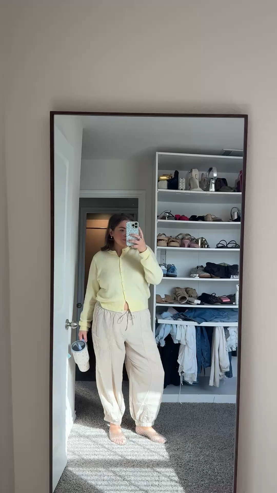 Casual spring outfit I wore today! Wearing xl in everything 

#LTKMidsize #LTKPlusSize