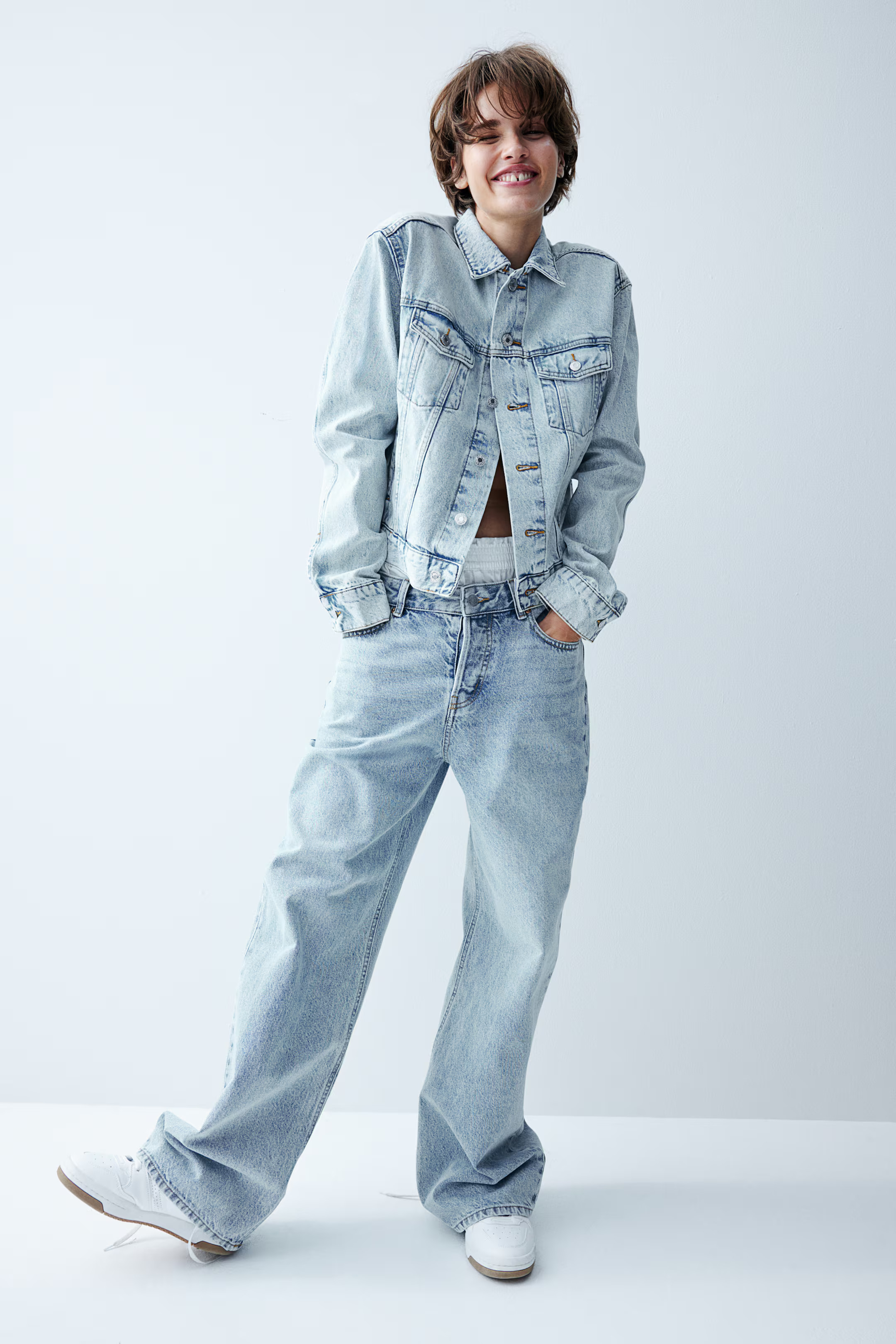 Wide jeans | H&M (UK, MY, IN, SG, PH, TW, HK)