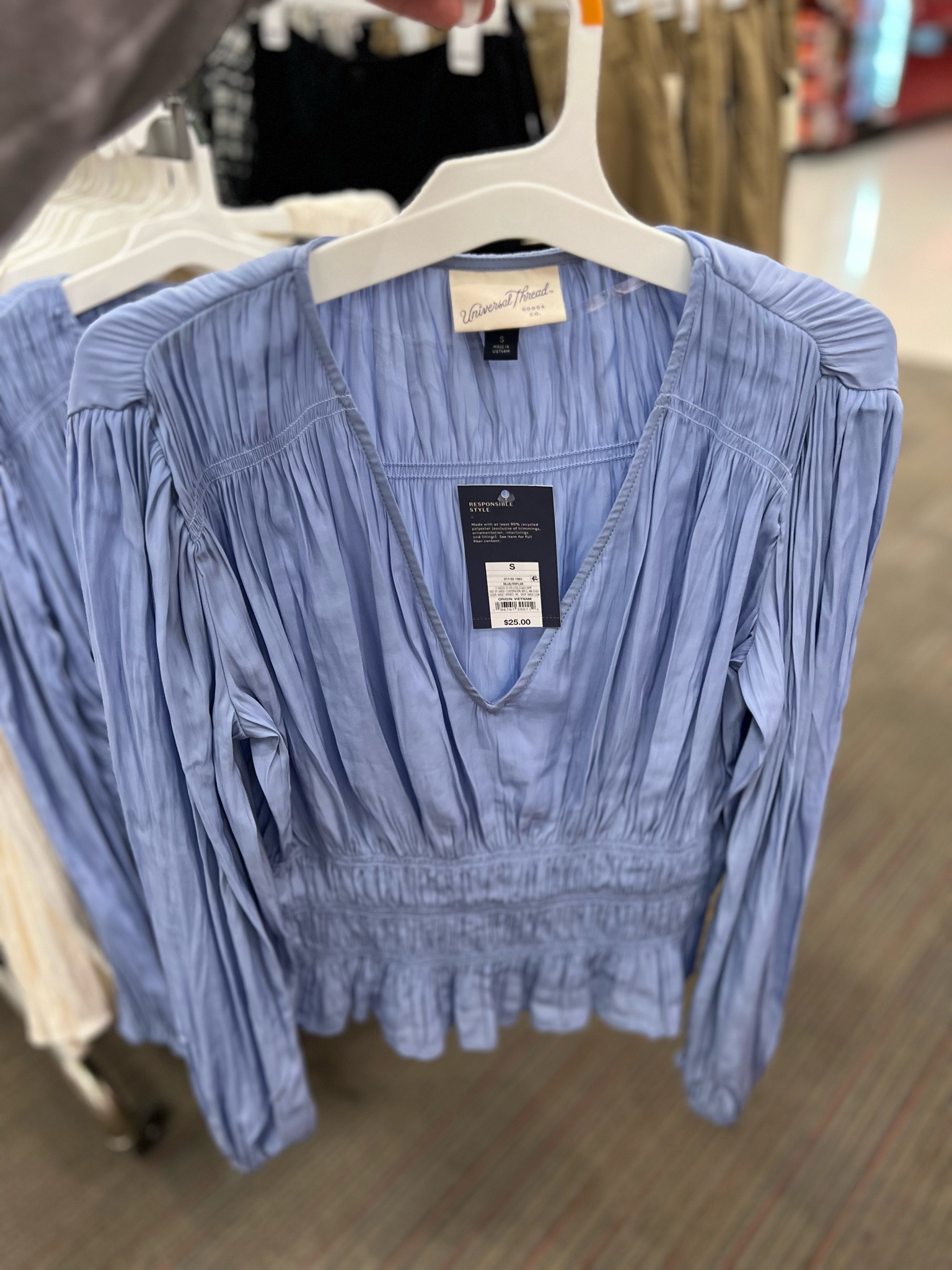 25% off today only 10/27
Women's Long Sleeve Smocked Blouse - Universal Thread™

#LTKStyleTip #LTKMidsize #LTKSaleAlert