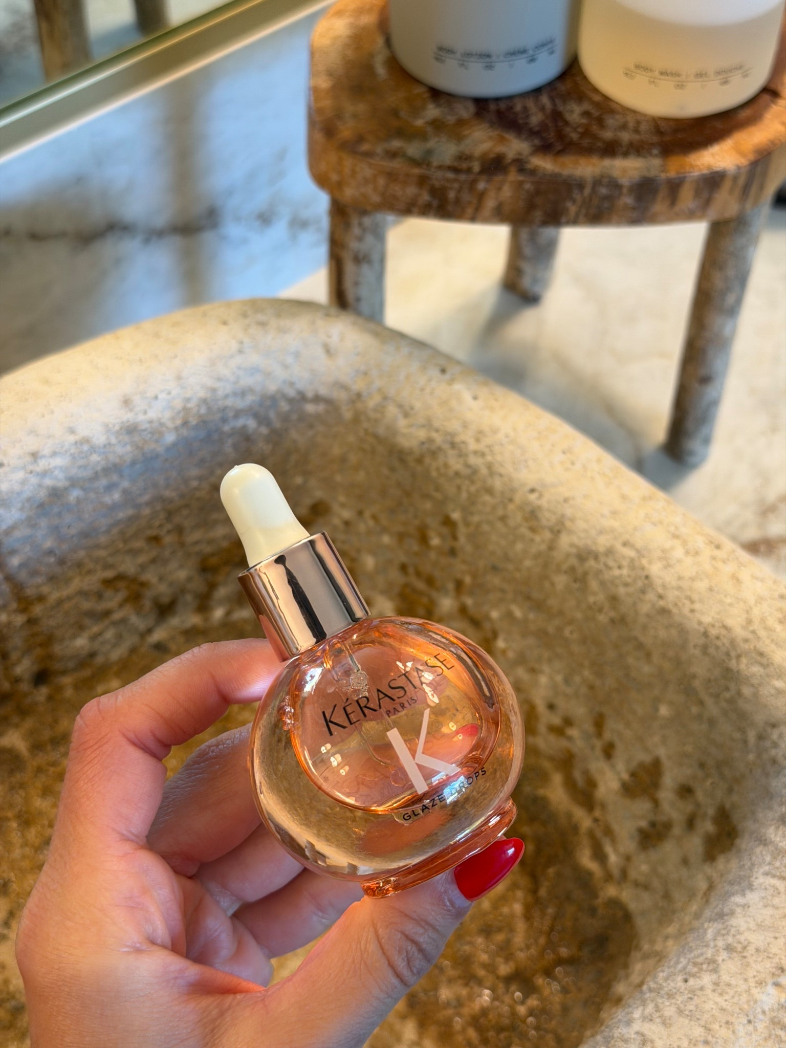 Put at the ends of my hair 