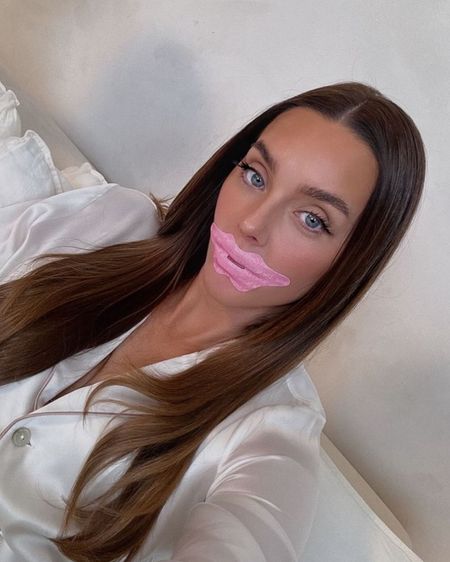 So excited to announce Skinny Confidential’s newest product: strong pink mouthtape to define the jaw and promote nose breathing all while you sleep. Mouth tape = beauty sleep 🩹

#LTKbeauty #LTKfindsunder100 #LTKfindsunder50