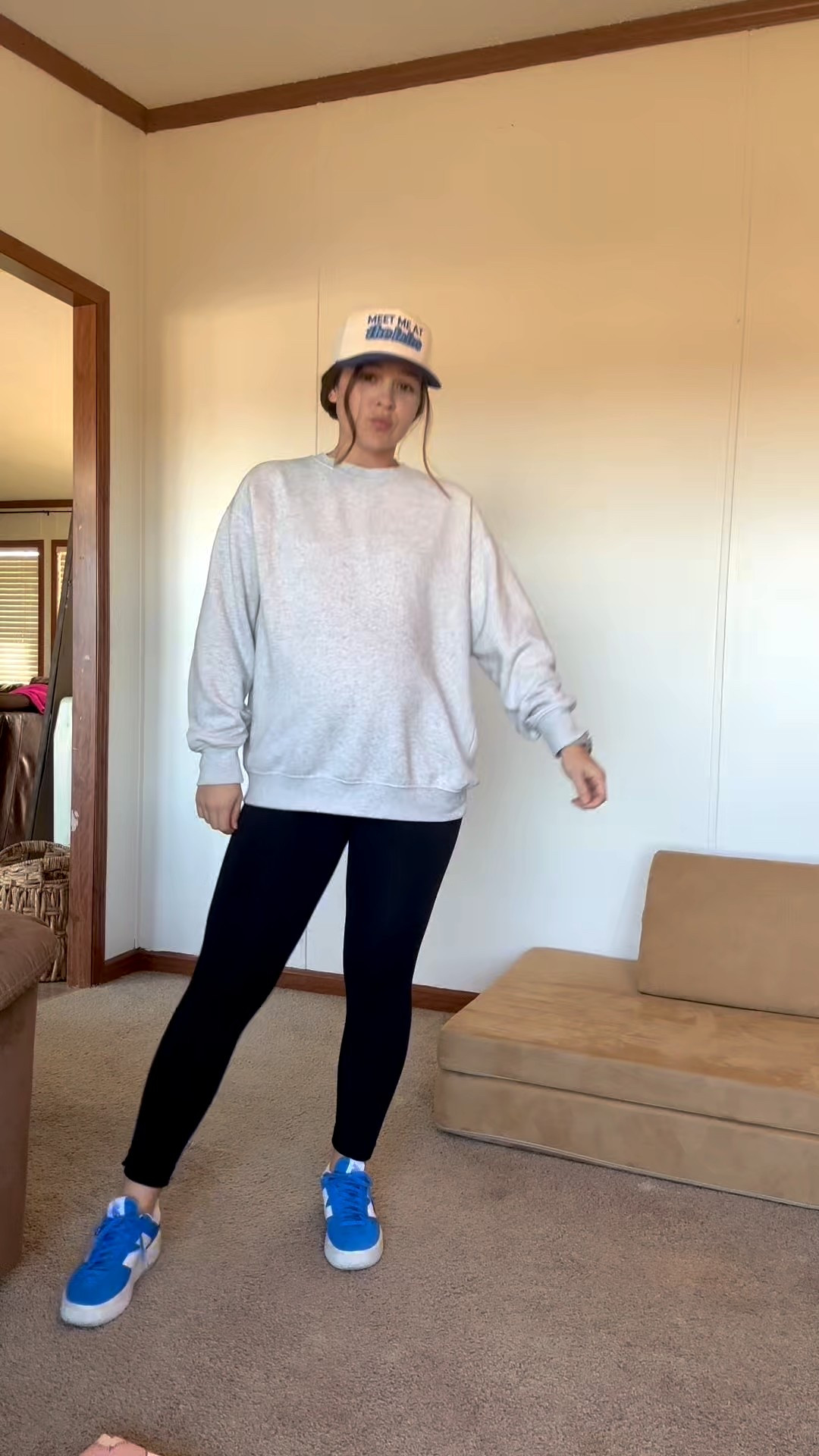 comfy + casual outfit of the day 

#LTKmomlife #LTKBump #LTKootd