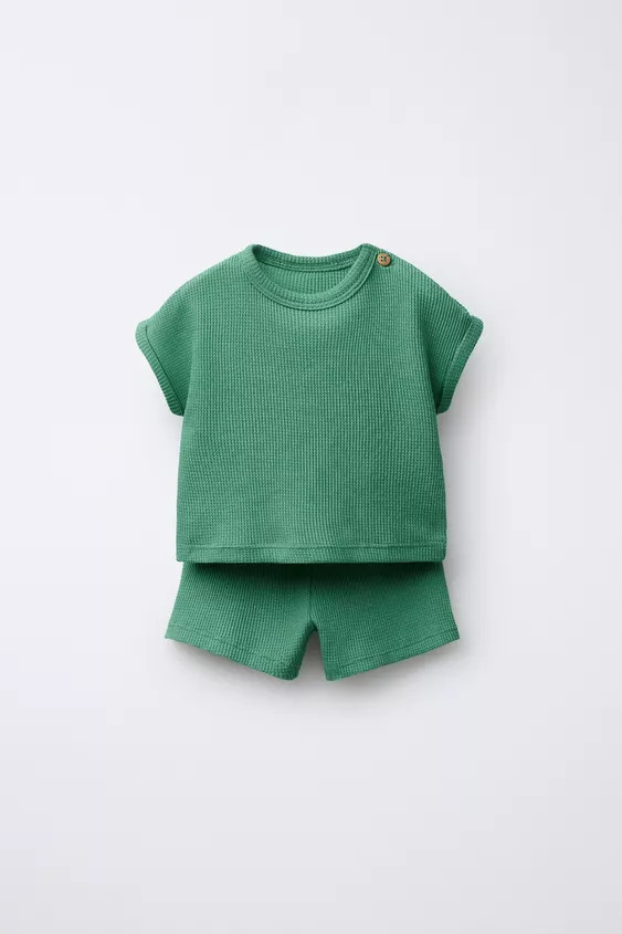 PLAIN WAFFLE T-SHIRT AND BERMUDA SET | Zara US