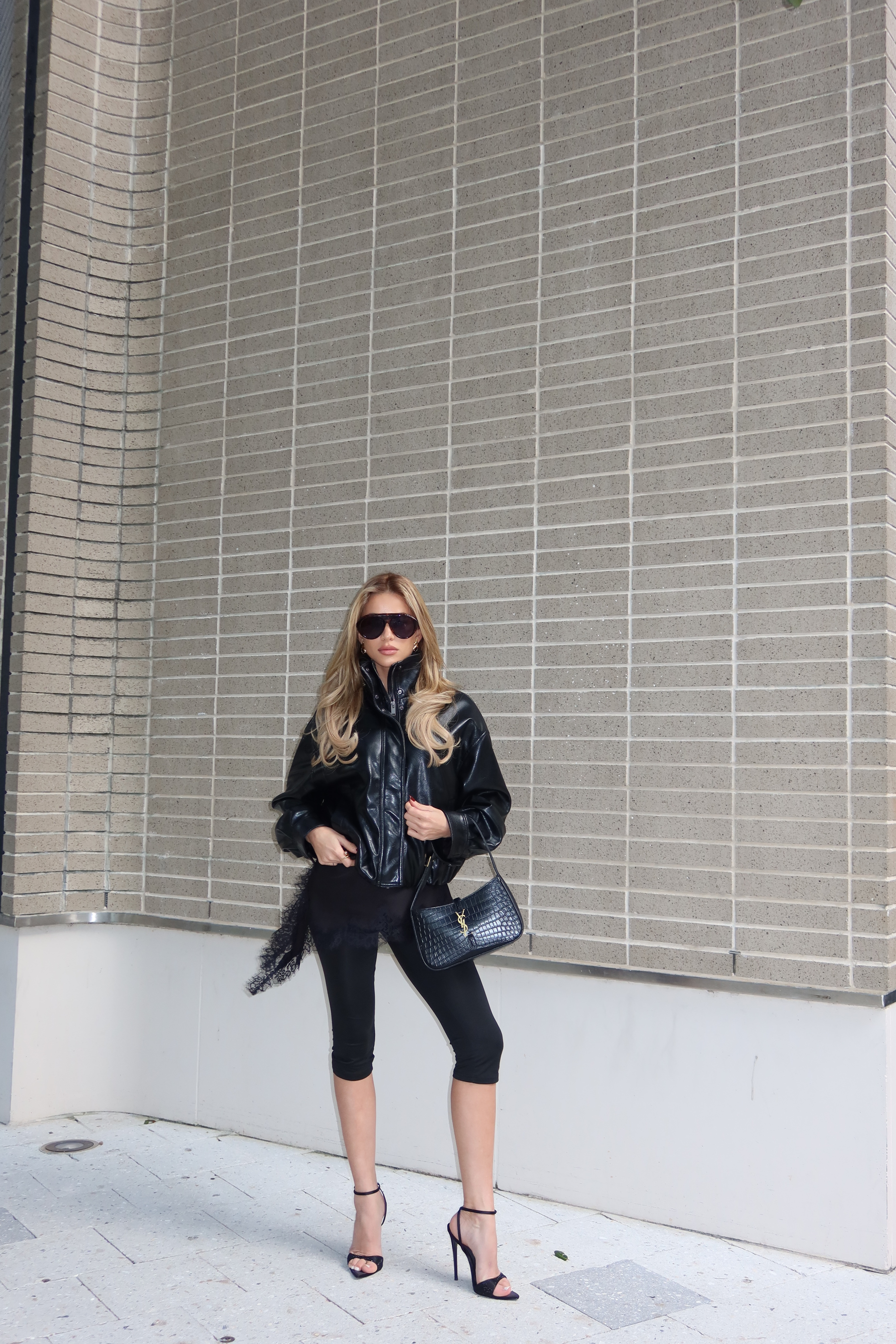 Black Leather Street Style

All-black layers, leather, and heels. simple, sharp, and timeless. 


#BlackOutfit #StreetStyle #LeatherLook 

 #LTKgrwm #LTKootd #LTKStyleTip