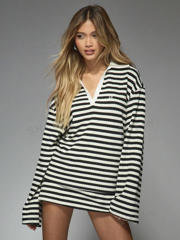MISSGUIDED Textured Color Block V Neck Collared Long Sleeves T-Shirt And Mini Skirt Two Piece Co-... | SHEIN