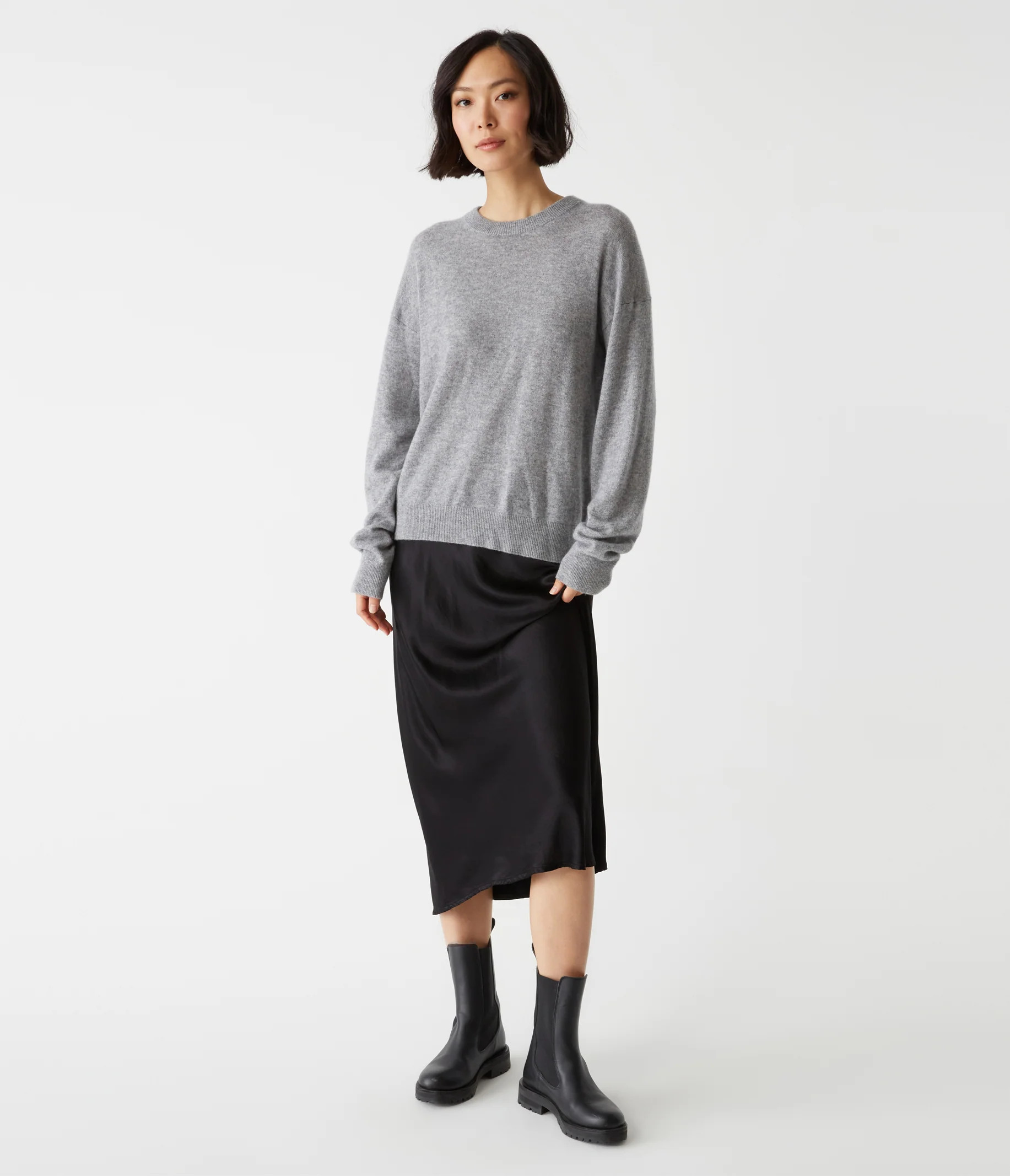 Variant options: Celeste Crew Neck Cashmere Sweater | MichaelStars.com