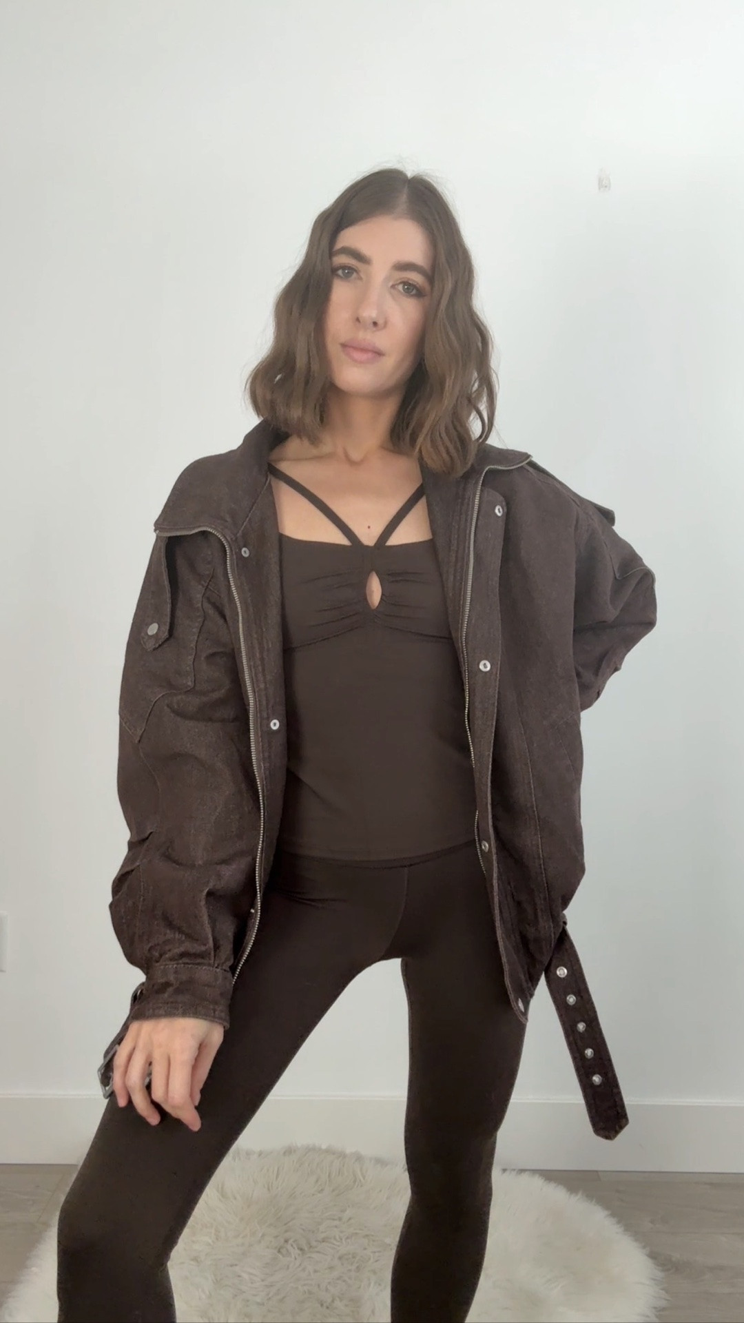 Casual Fall Outfit Idea 🍂

Women’s active set, activewear, brown outfit, brown set, brown jacket, fall outfit, casual fall outfit, errands outfit, old navy, affordable active wear

#LTKfall #LTKfitness #LTKstyletip