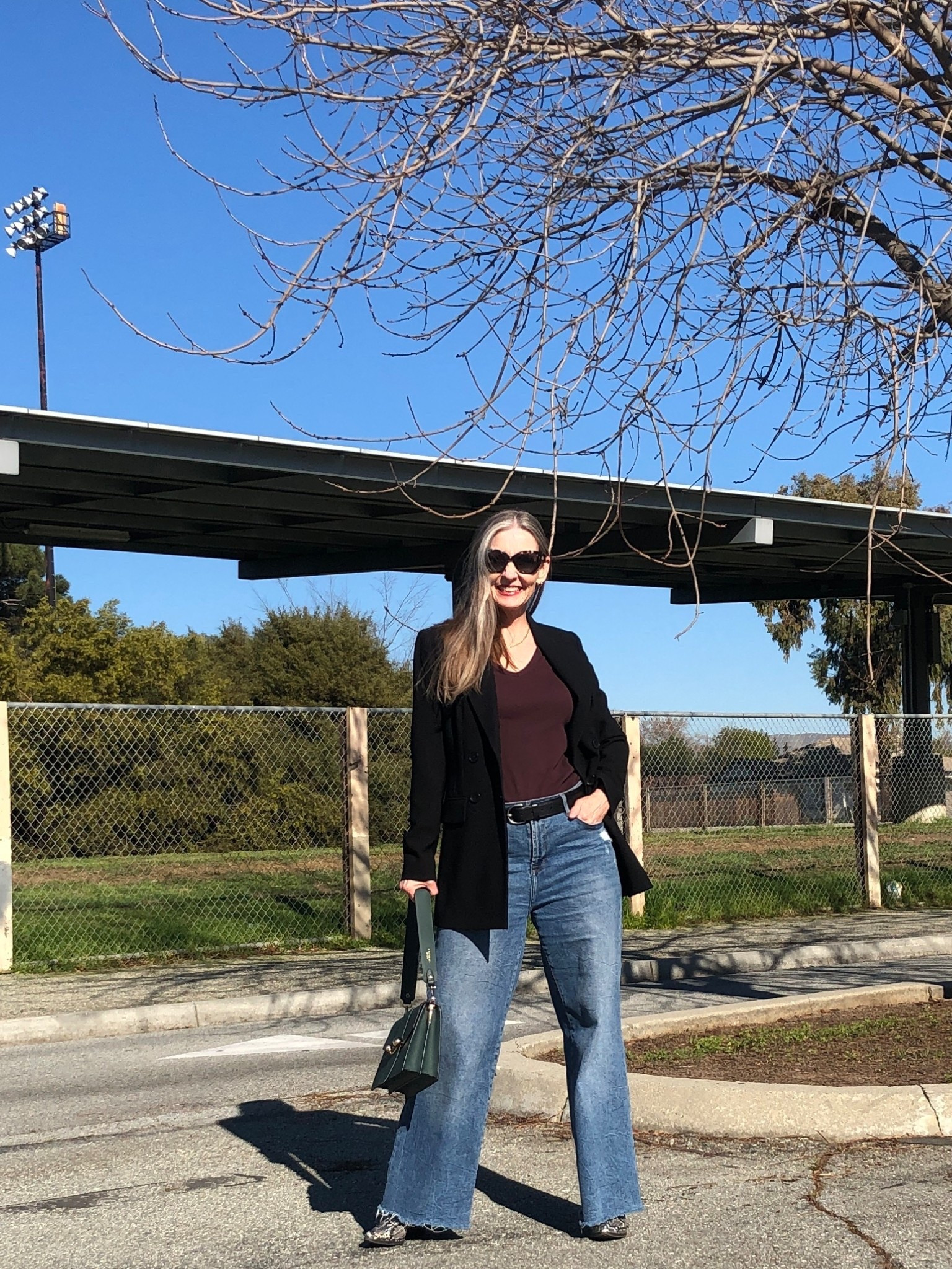 Midsize style, wide leg jeans, classic style 

#LTKOver40 #LTKdayinmylife #LTKootd