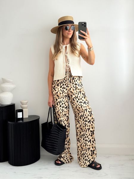Leopard print trousers & a tie front top 

Top: 8
Trousers: 6

#LTKtravel #LTKsummer #LTKstyletip