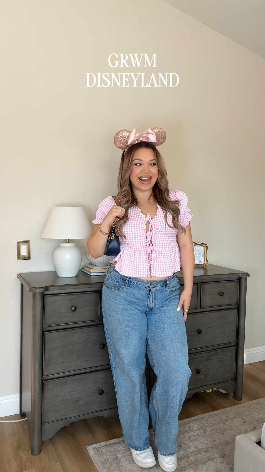 Pink comfy Disney fit 💖✨  

#LTKBeauty #LTKMidsize #LTKStyleTip