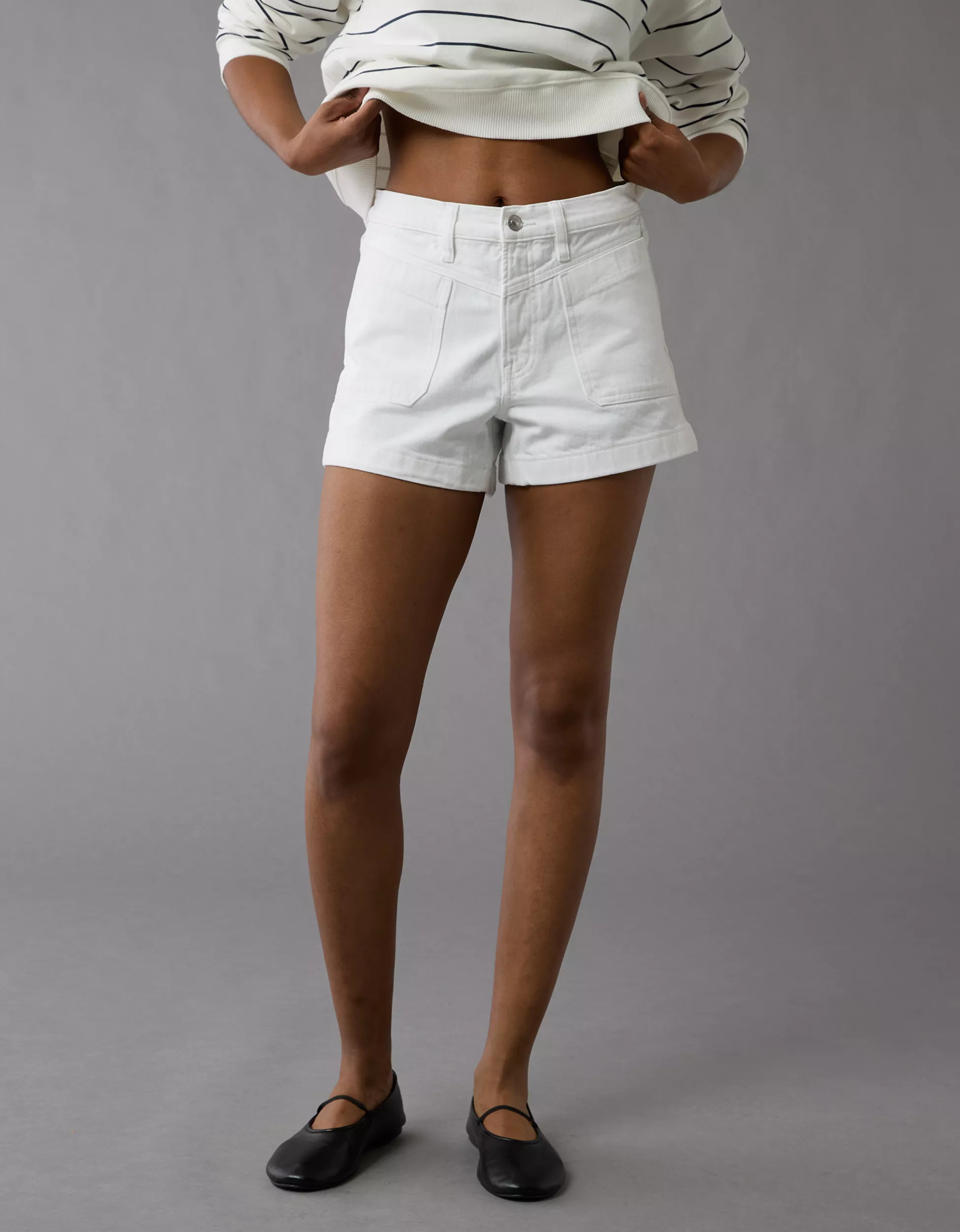 AE Strigid Super High-Waisted Relaxed Denim Short | American Eagle Outfitters (US & CA)