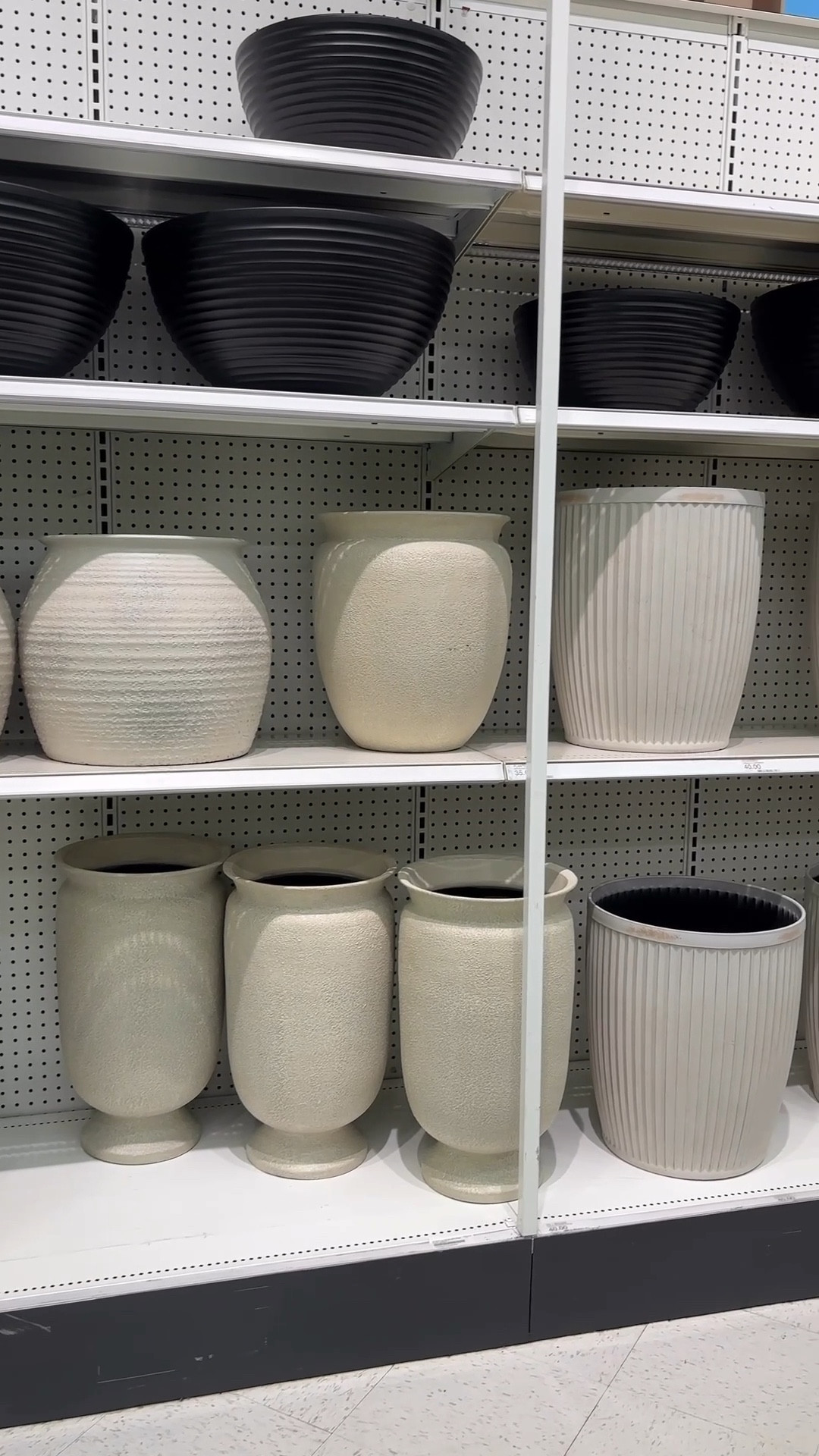 New Target patio finds


#LTKHome #LTKSeasonal #LTKSaleAlert