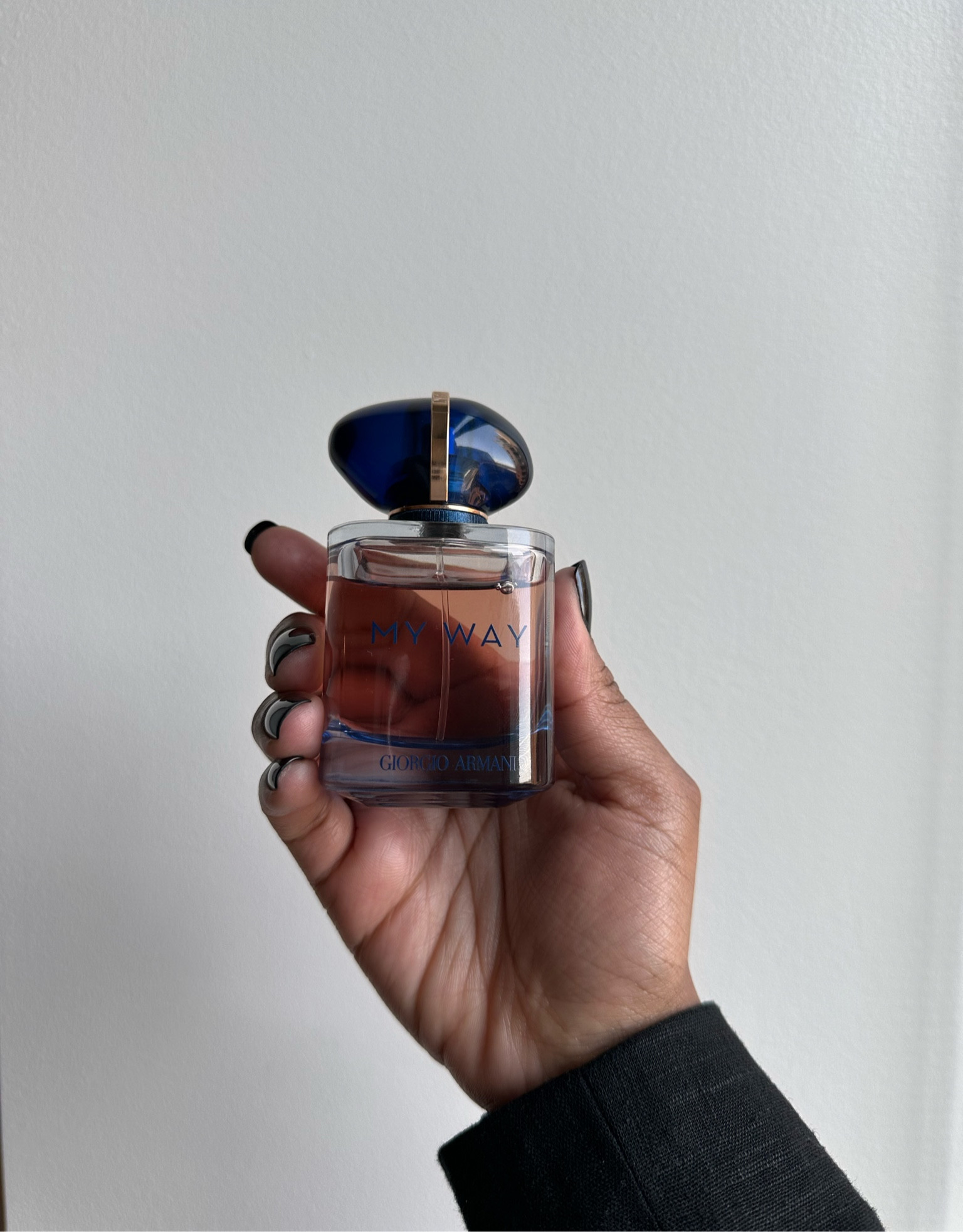 I love the Intense version of the My Way by Giorgio Armani. 
It’s definitely a very sexy and classy scent. It is a Vanilla Floral fragrance
The top note is Orange Blossom, the heart note is Tuberose. 
The base notes are: Sandalwood & Vanilla



#LTKSpringSale #LTKbeauty #LTKU
