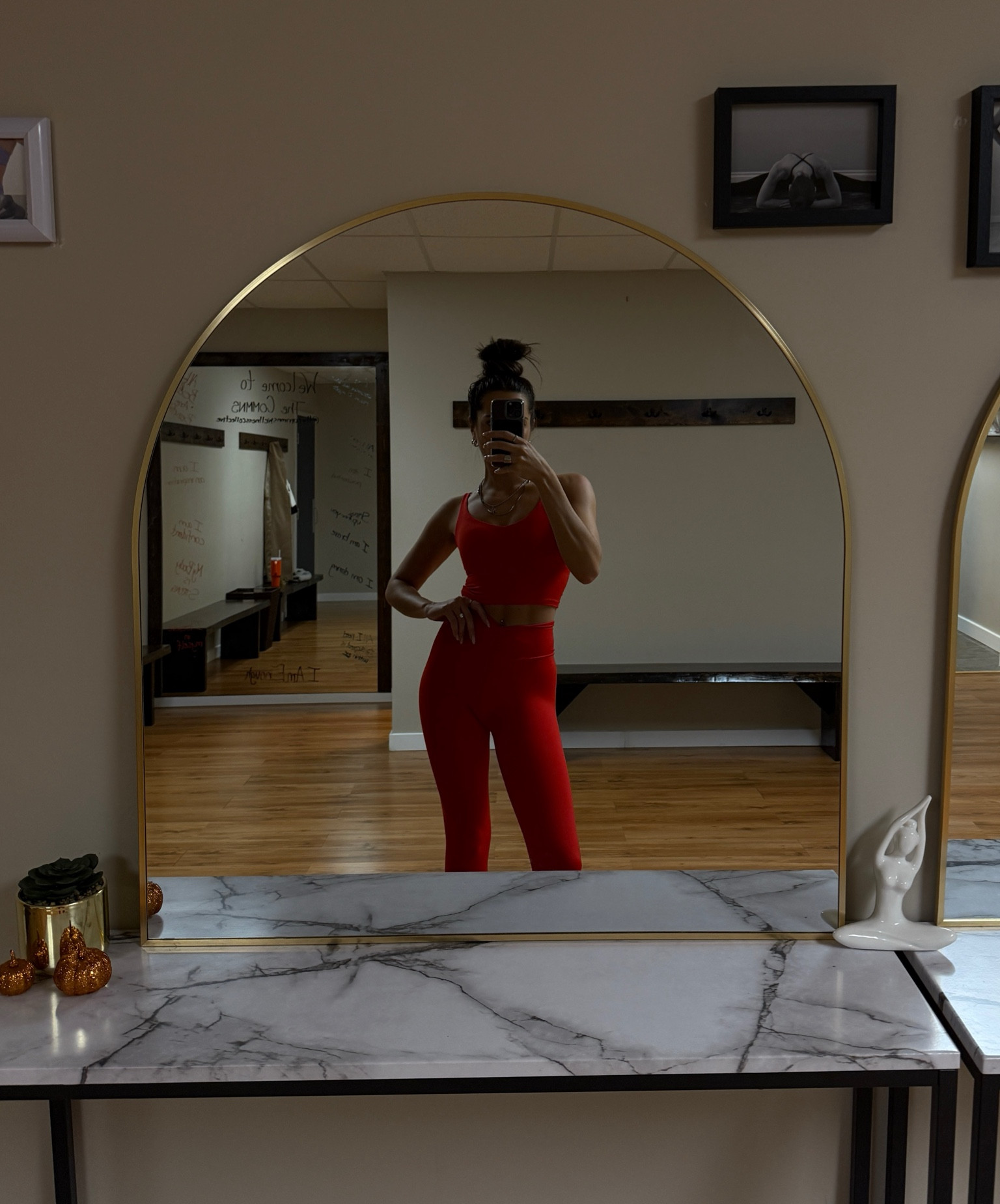 the perfect RED workout set 

#LTKstyletip #LTKcanada #LTKsale