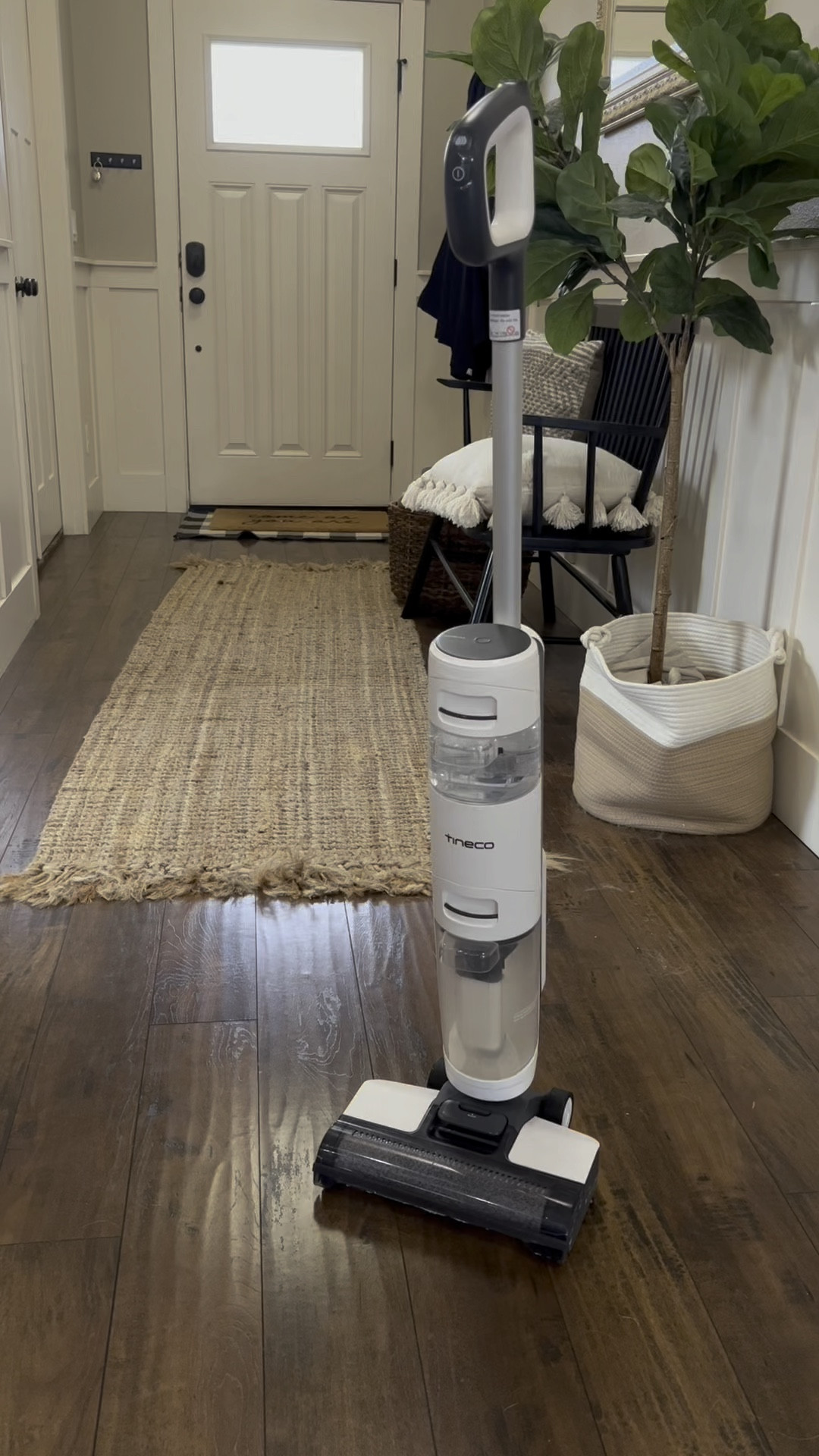 It’s the before & after for me 🔥🫶🏻 #vacuummop #cleaninghacks #tineco #tinecosale #onsale 

#LTKVideo #LTKMostLoved #LTKhome