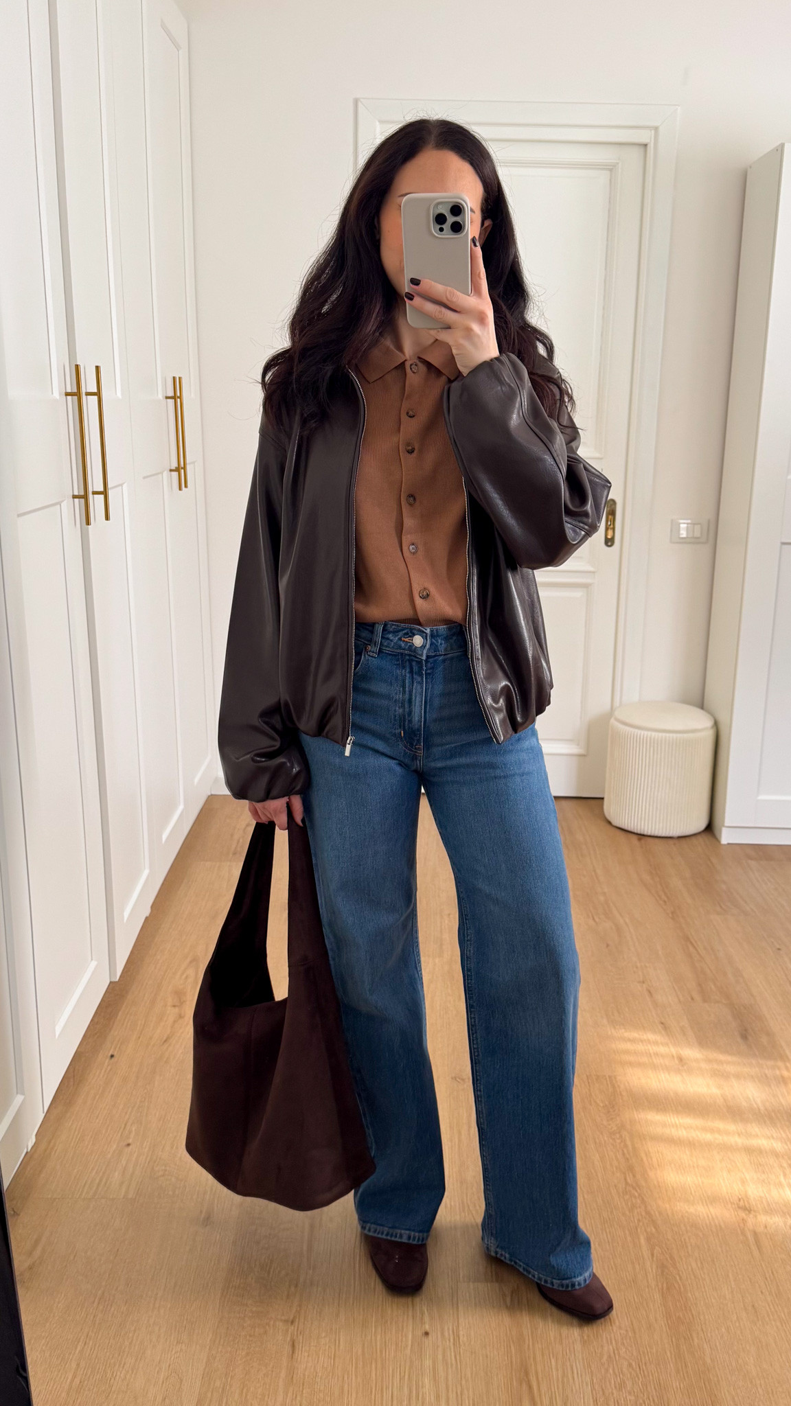 Brown bomber jacket fall outfit 

 #LTKeurope