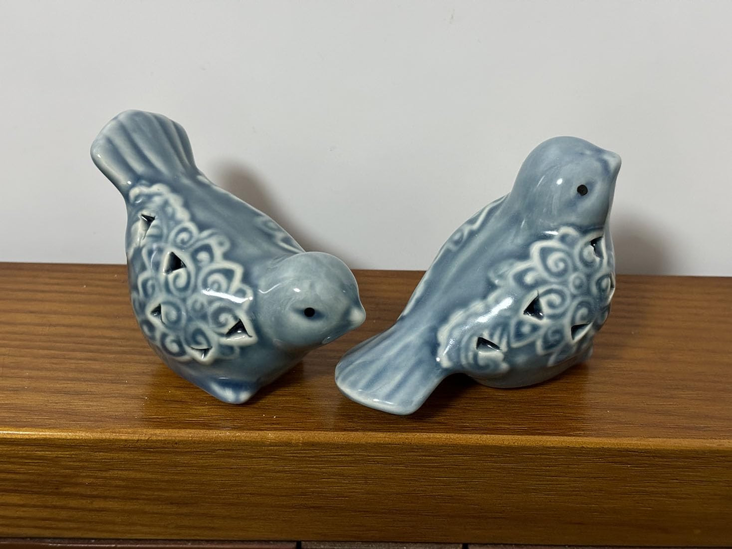 AWOEZ Small Animal Statues, Ceramic Bird Statues, Home Office Decor, Small Decor for Cabinet Shel... | Amazon (US)