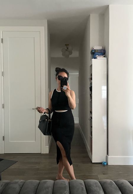 I’m obsessed with this dress and the cut out. Feels expensive. Amazon find. Amazon fashion. Black dress.

#LTKunder100 #LTKitbag #LTKunder50